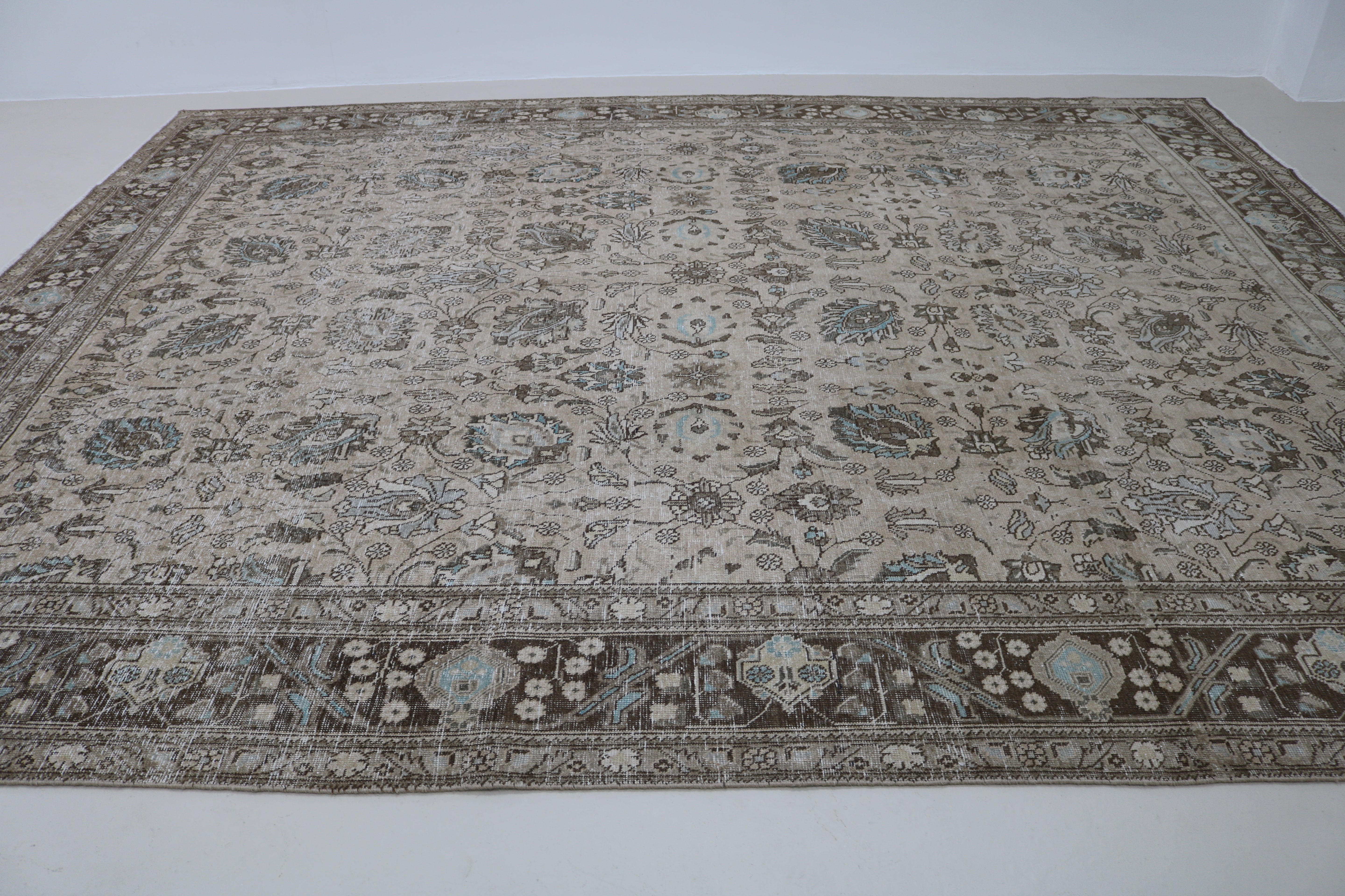 Decorative Vintage Persian Tabriz Carpet, 380 × 296 cm, Circa 1940