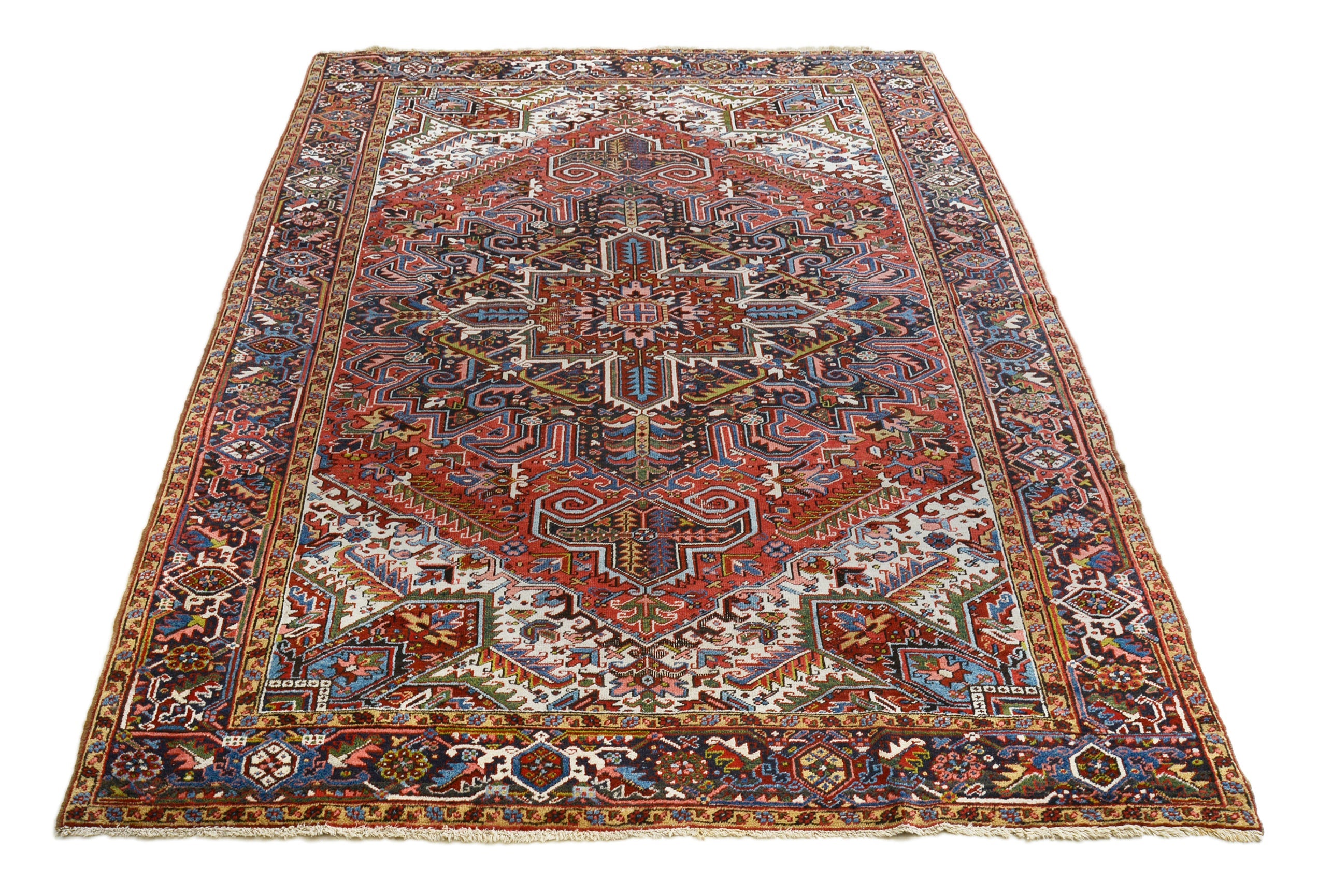 Full view of antique Persian Heriz carpet 325x231 cm handwoven in Iran, circa 1920