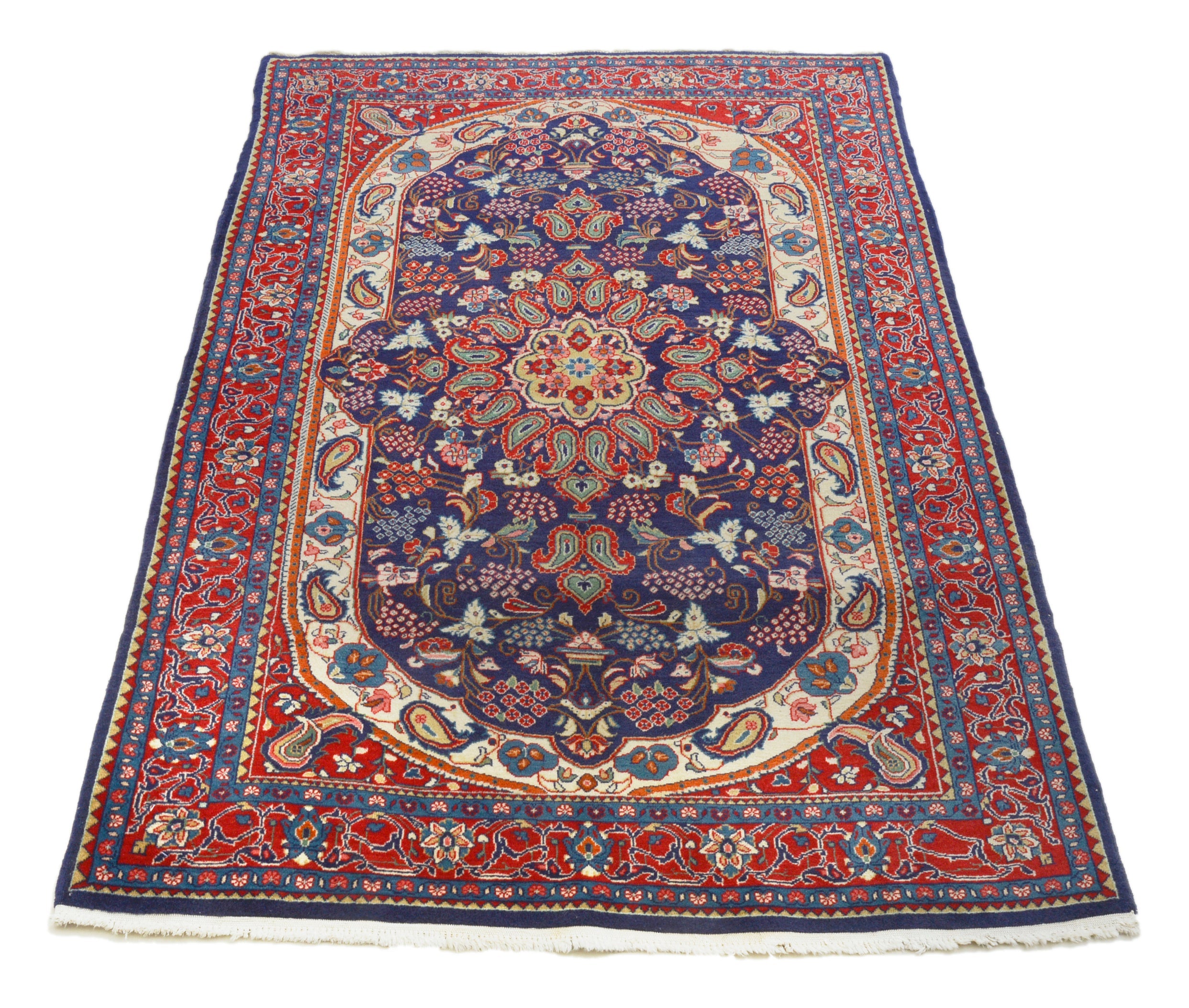 Full view of vintage Persian Sarouk rug 153x103 cm handwoven in Iran, circa 1950