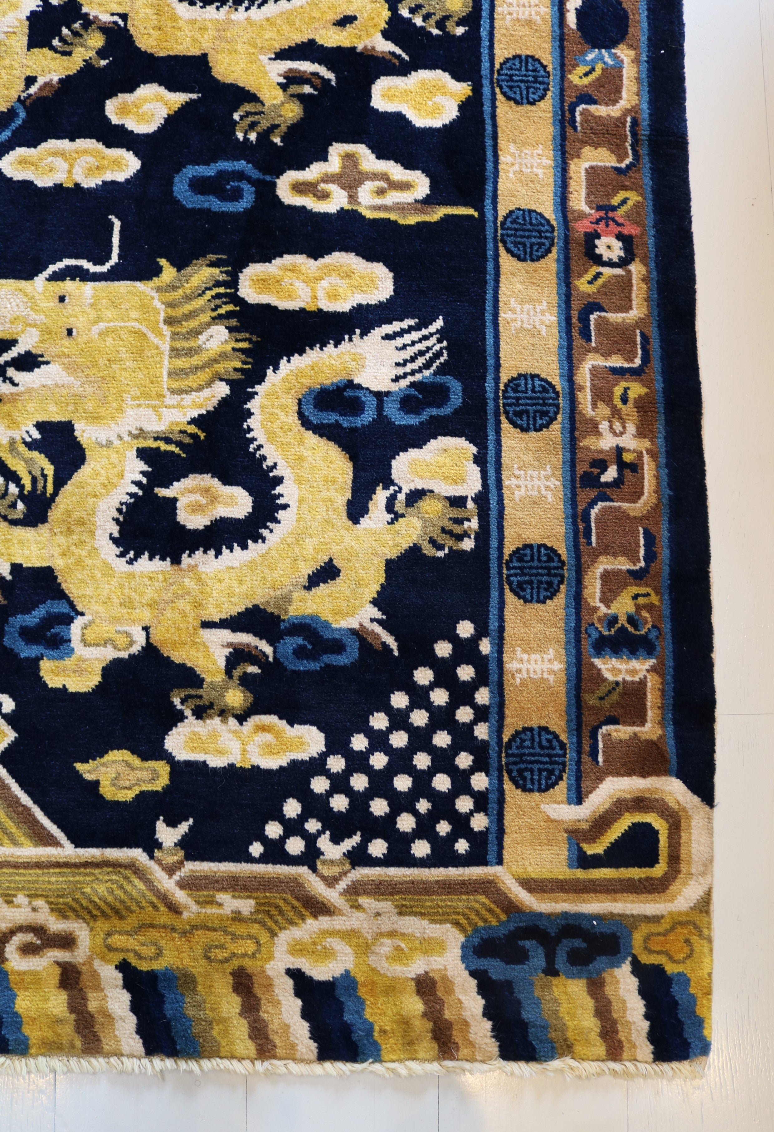 Antique Chinese Dragon Rug, 167 × 167 cm, Circa 1940