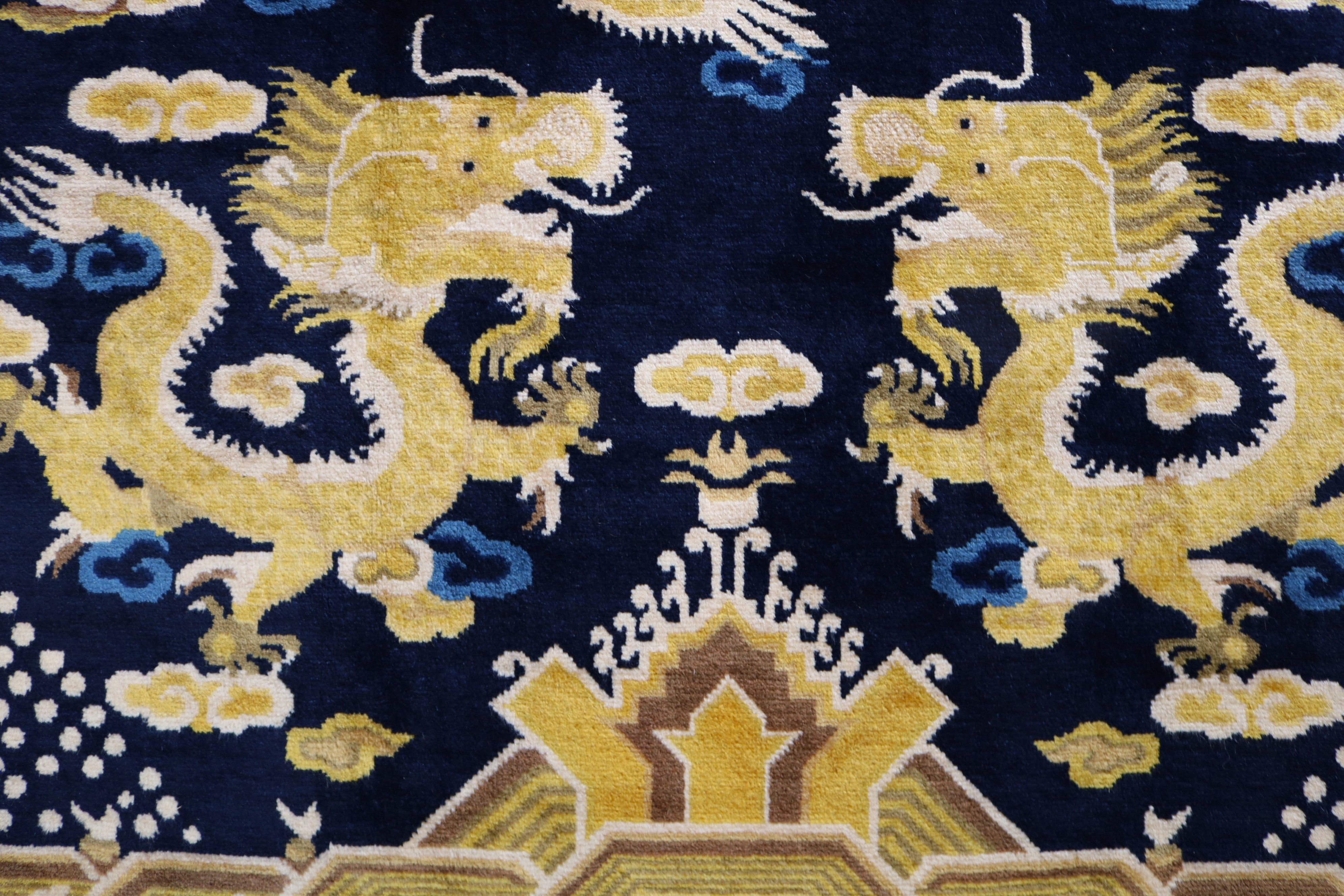Antique Chinese Dragon Rug, 167 × 167 cm, Circa 1940