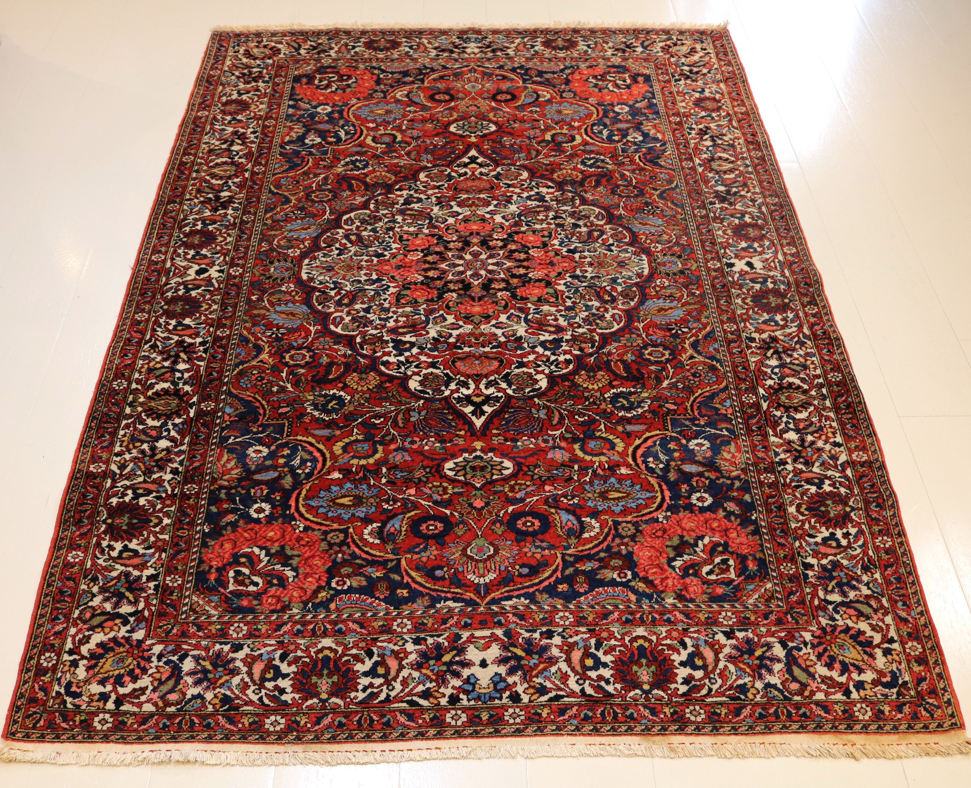 Antique Bakhtiyar Rug, 210 × 150 cm, Circa 1930