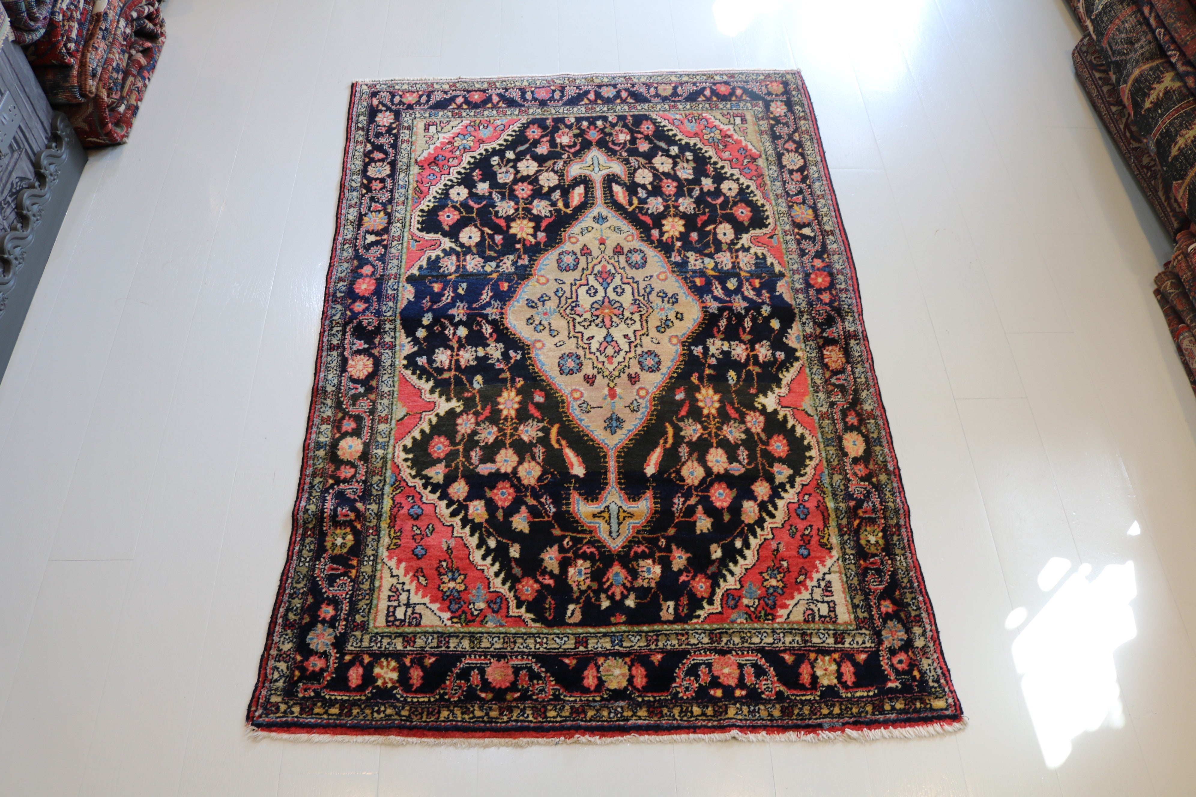 Antique Persian Jozan Rug, 191 × 131 cm, Circa 1920