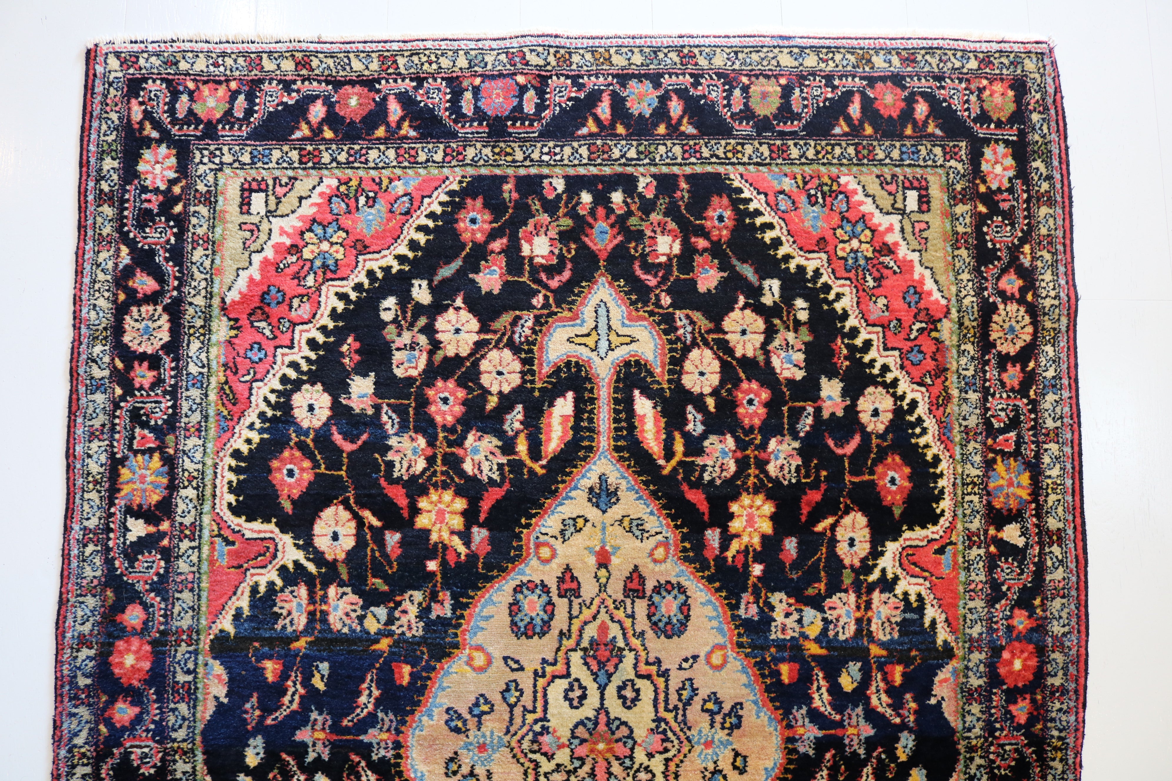 Antique Persian Jozan Rug, 191 × 131 cm, Circa 1920