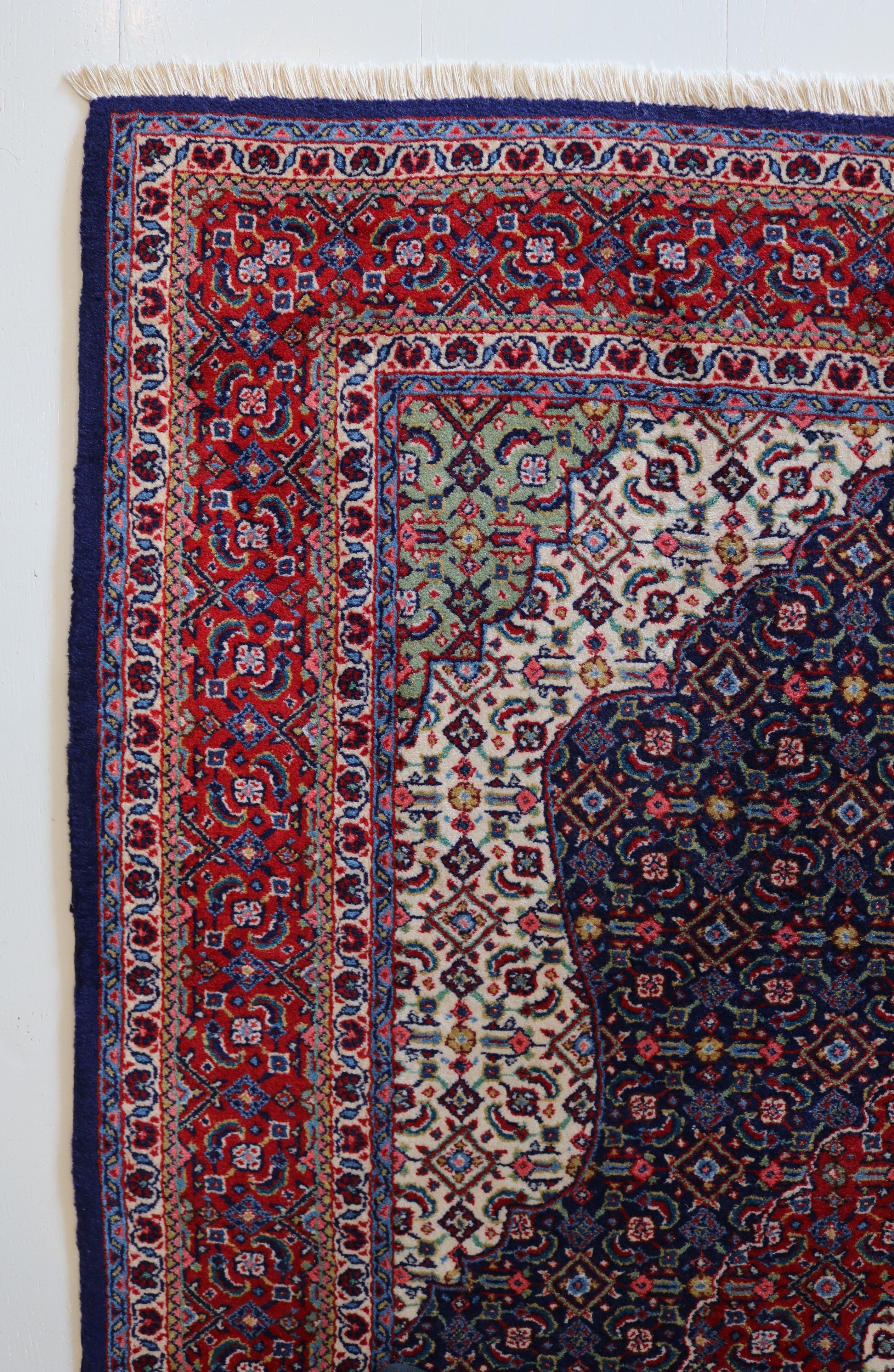Fine Persian Saruk Rug, 162 × 107 cm, Circa 1940