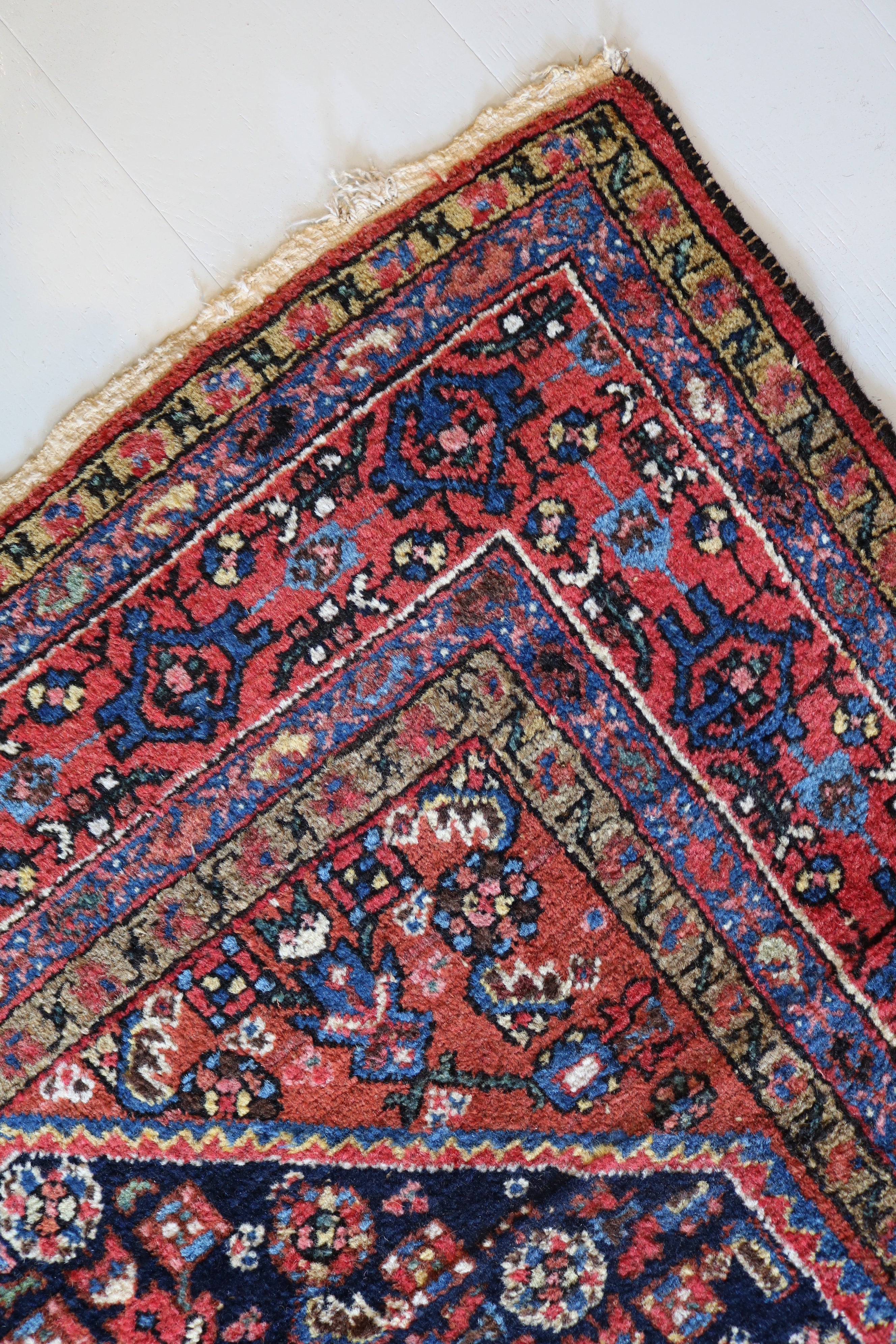 Fine Antique Persian Hamadan Rug, 144 × 200 cm, Circa 1920
