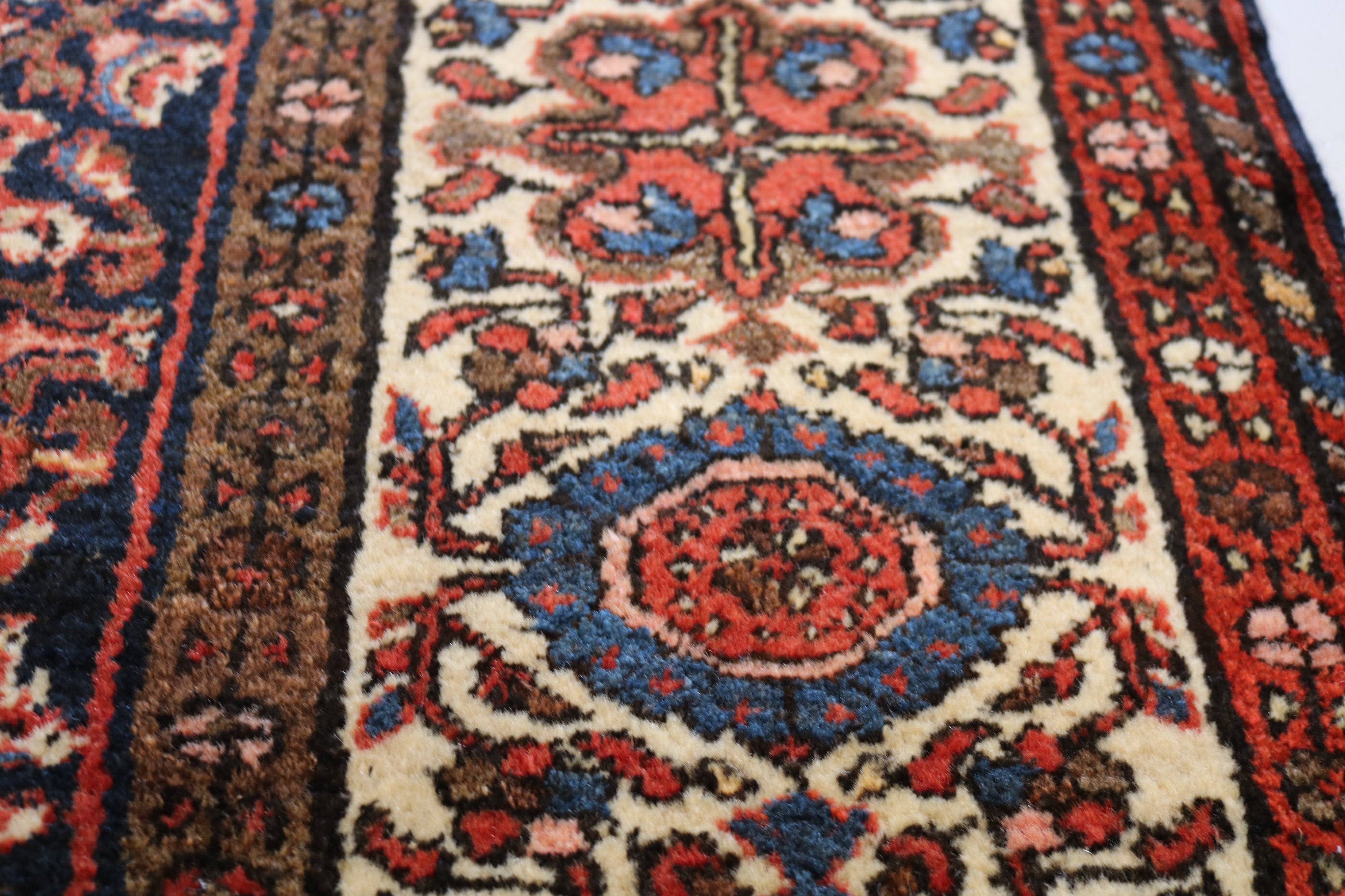 Antique Persian Malayer Rug, 220 × 153 cm, Circa 1900
