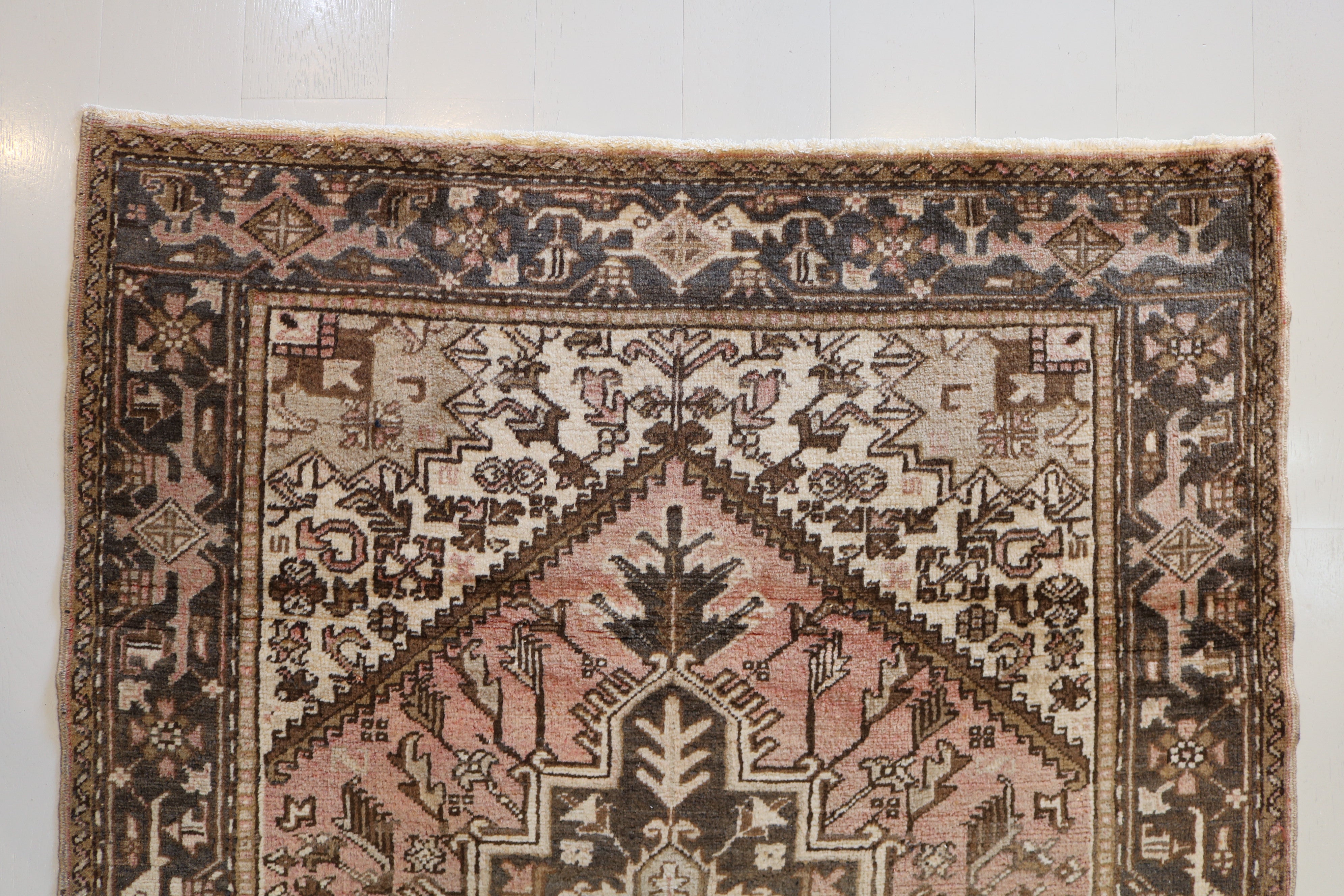 Antique Persian Heriz Rug, 197 × 152 cm, Circa 1930