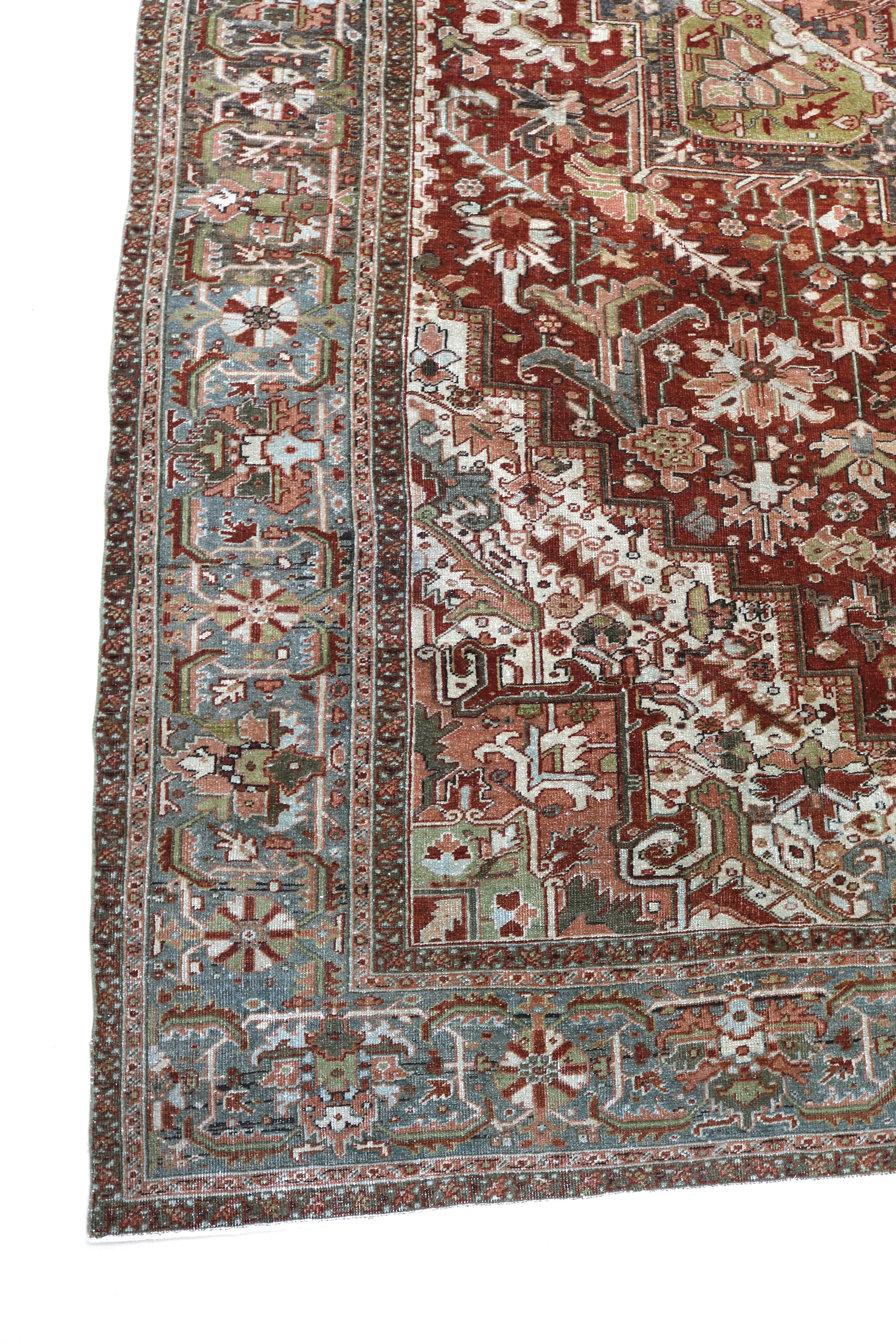 Antique Persian Heriz Carpet, 403 × 292 cm, Circa 1930