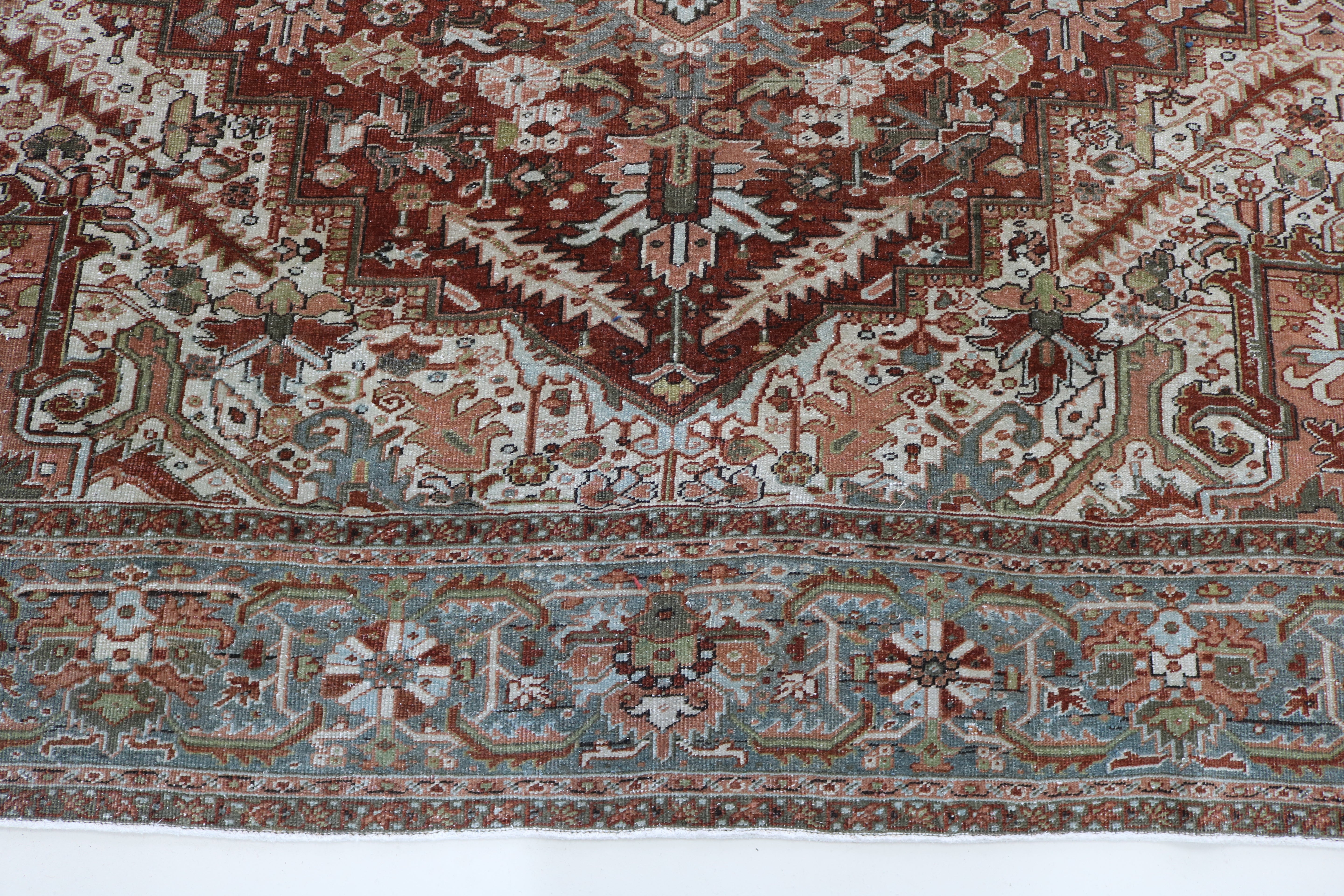Antique Persian Heriz Carpet, 403 × 292 cm, Circa 1930