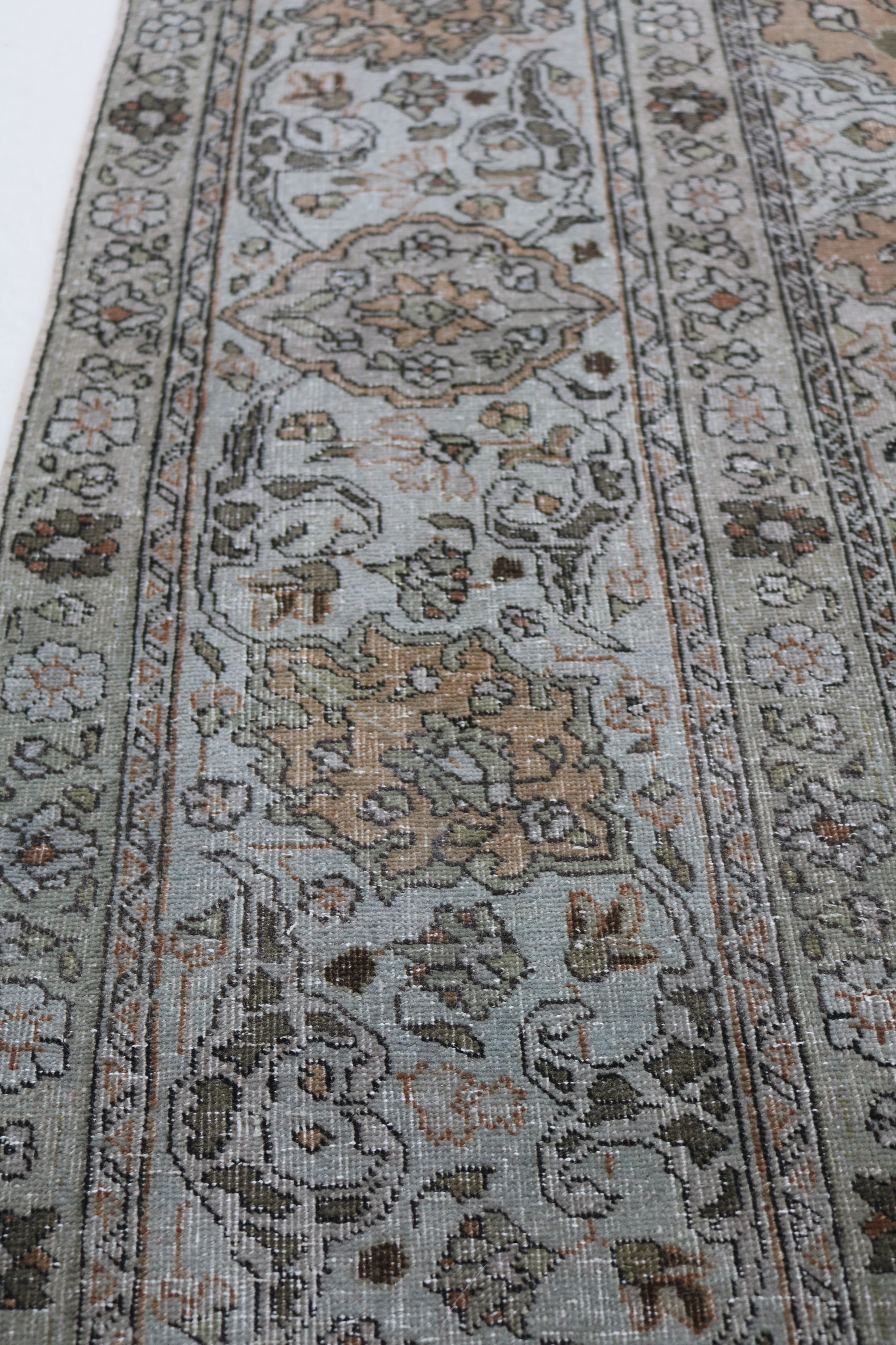 Antique Persian Tabriz Carpet, 300 × 220 cm, Circa 1930