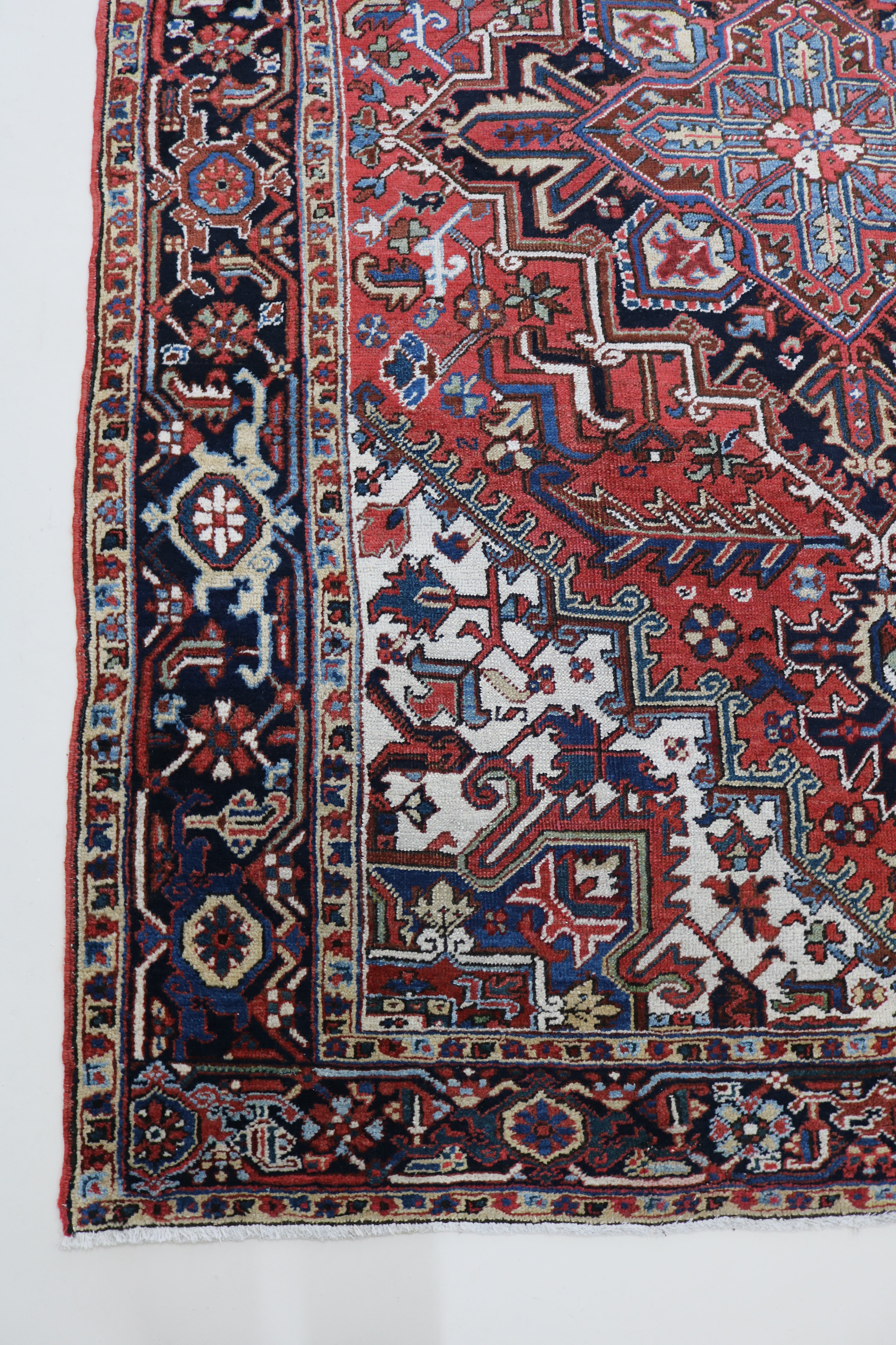 Antique Persian Heriz Carpet, 290 × 215 cm, Circa 1930