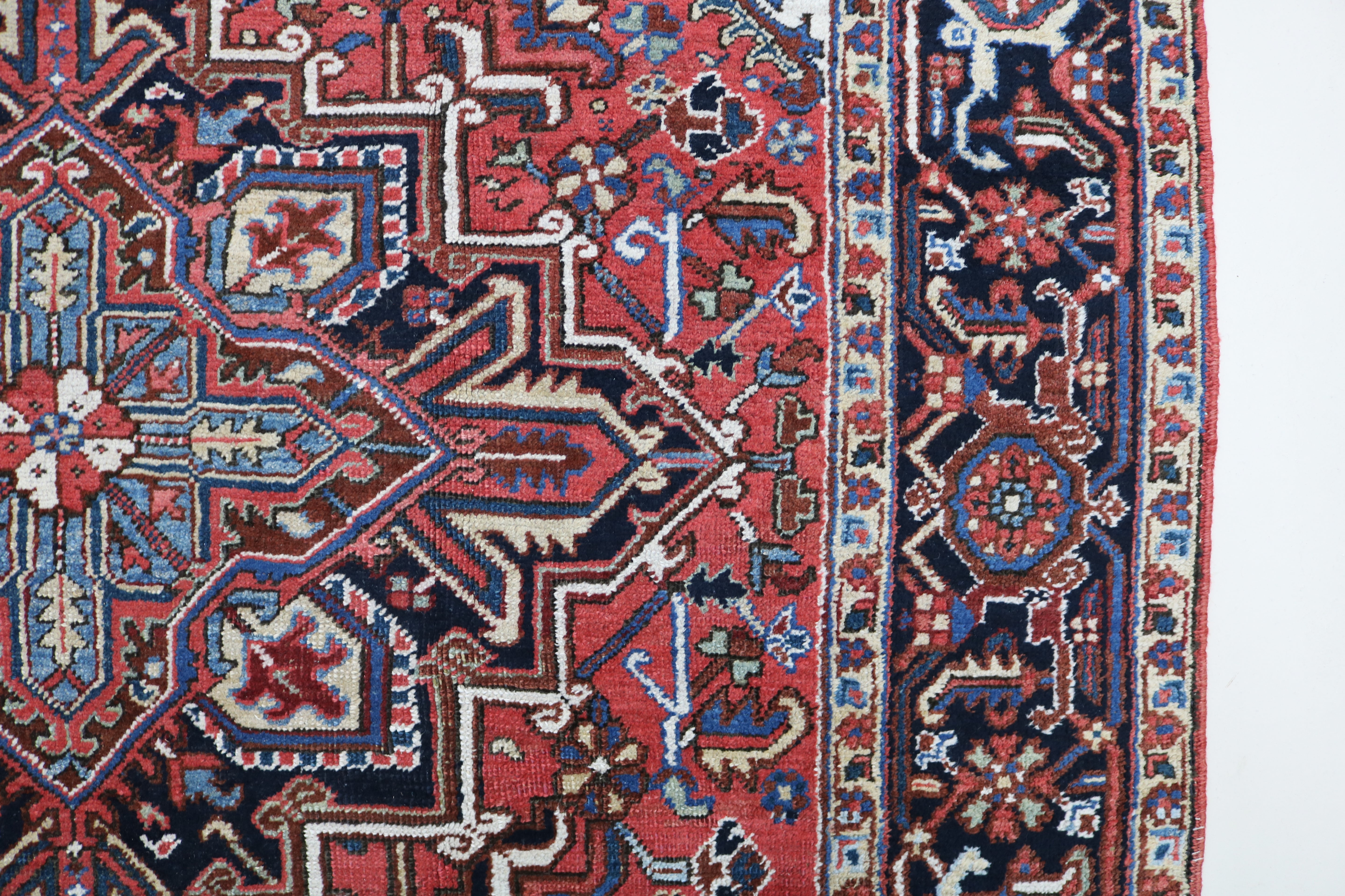Antique Persian Heriz Carpet, 290 × 215 cm, Circa 1930