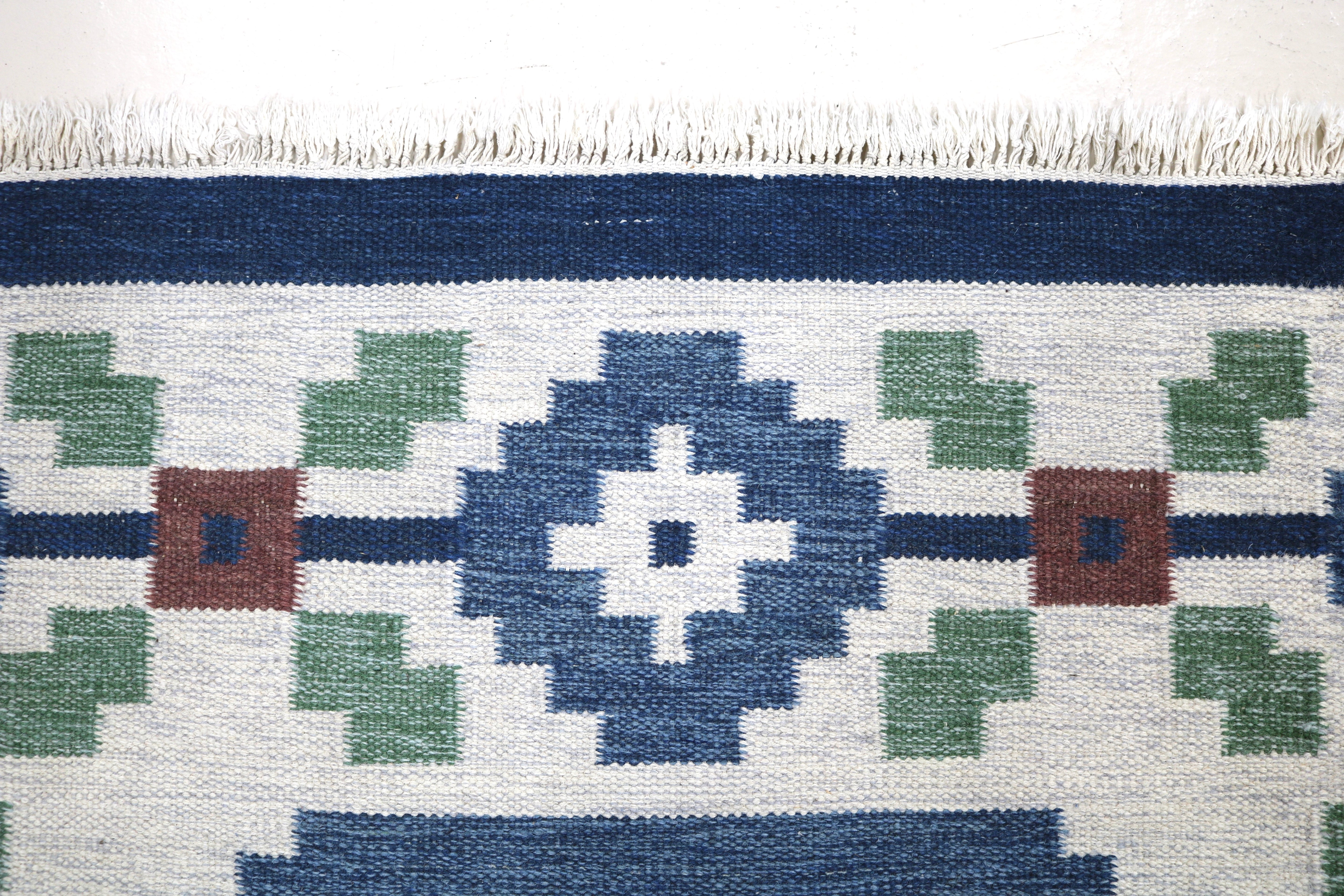 Vintage Swedish Kilim Rug, 235x168 cm (circa 1950s–1960s)
