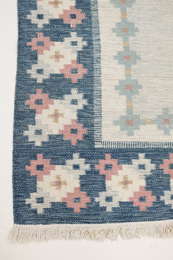 Vintage Swedish Kilim Rug, 188 × 137 cm (circa 1950s–1960s)