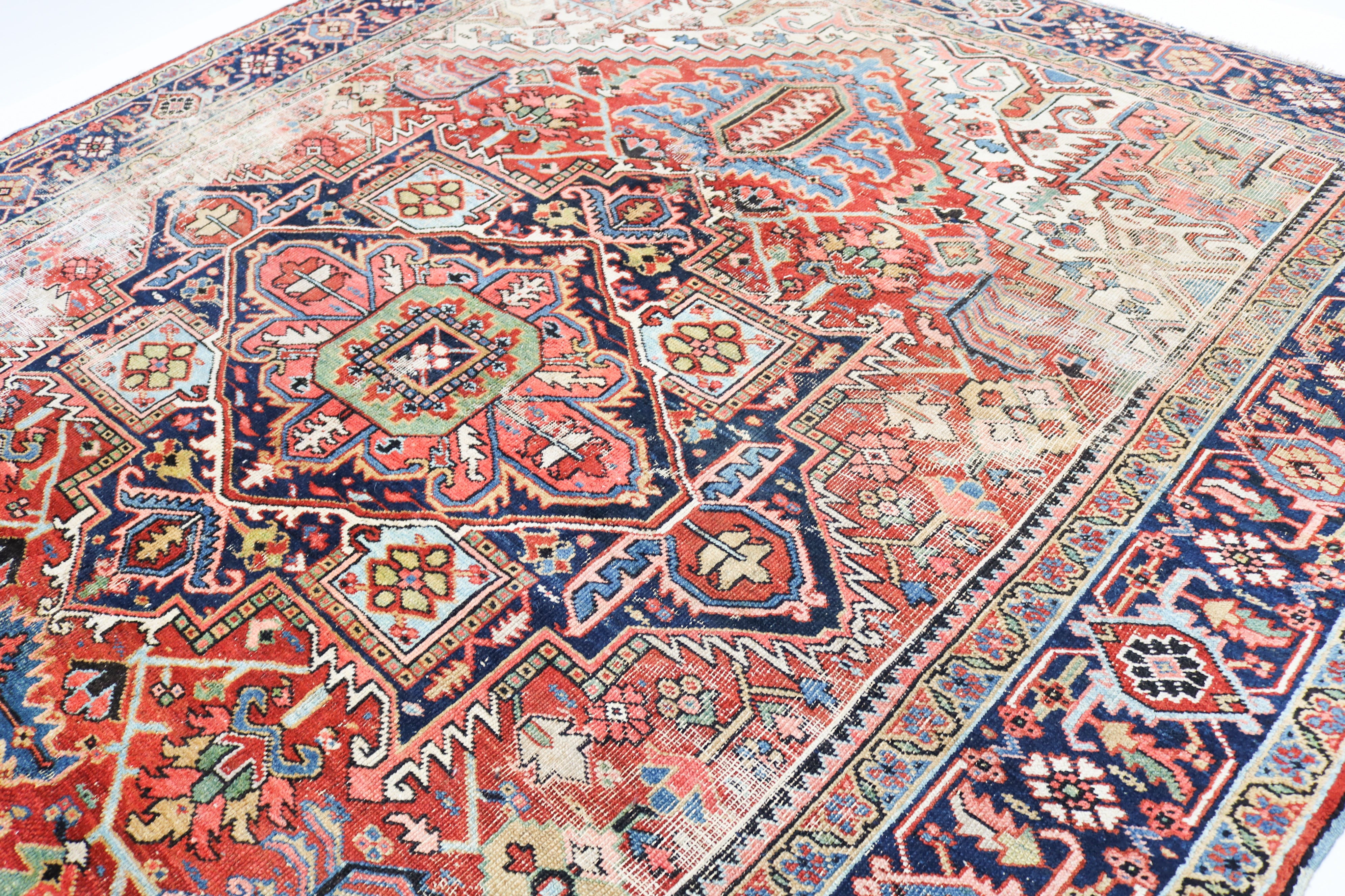 Antique Persian Heriz rug 335 × 266 cm, hand-knotted in wool, circa 1910