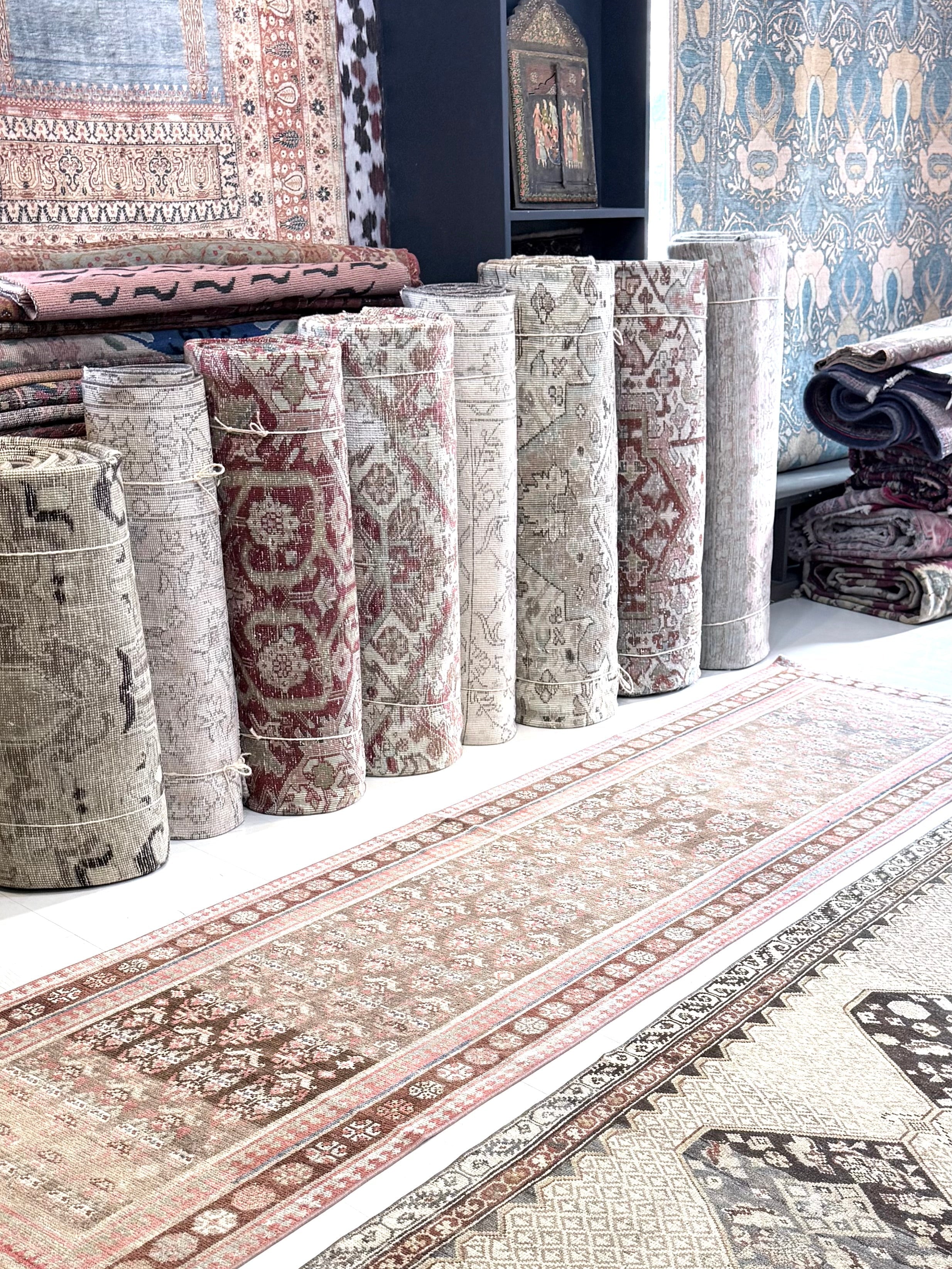 How to Identify a Genuine Handmade Persian Rug