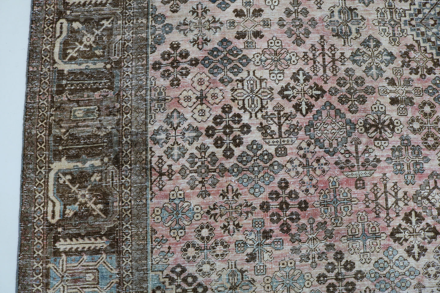 Fine Persian Josheqan Carpet