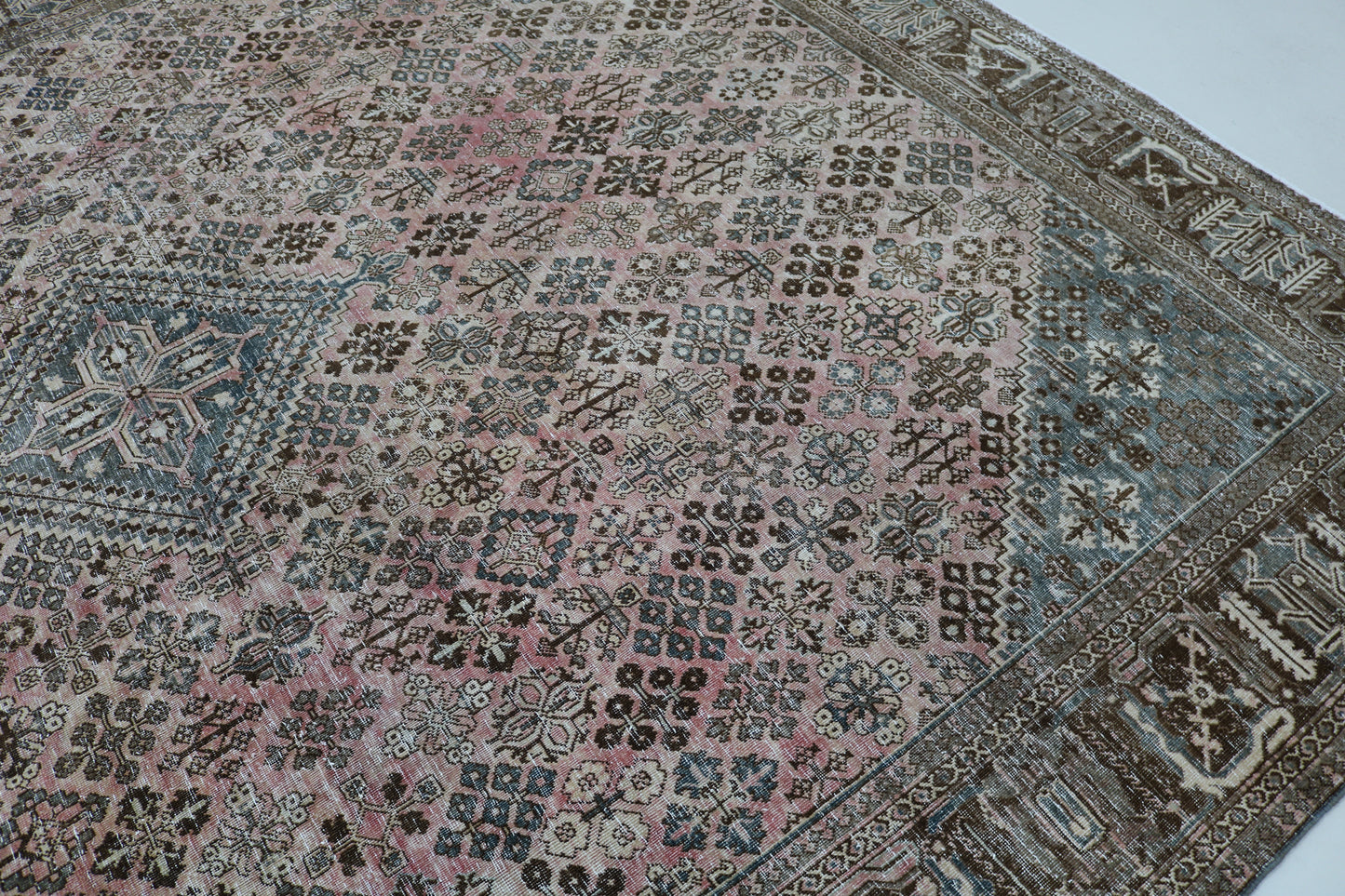 Fine Persian Josheqan Carpet