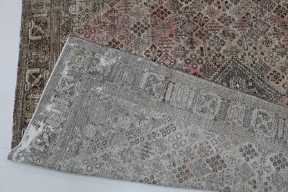 Fine Persian Josheqan Carpet