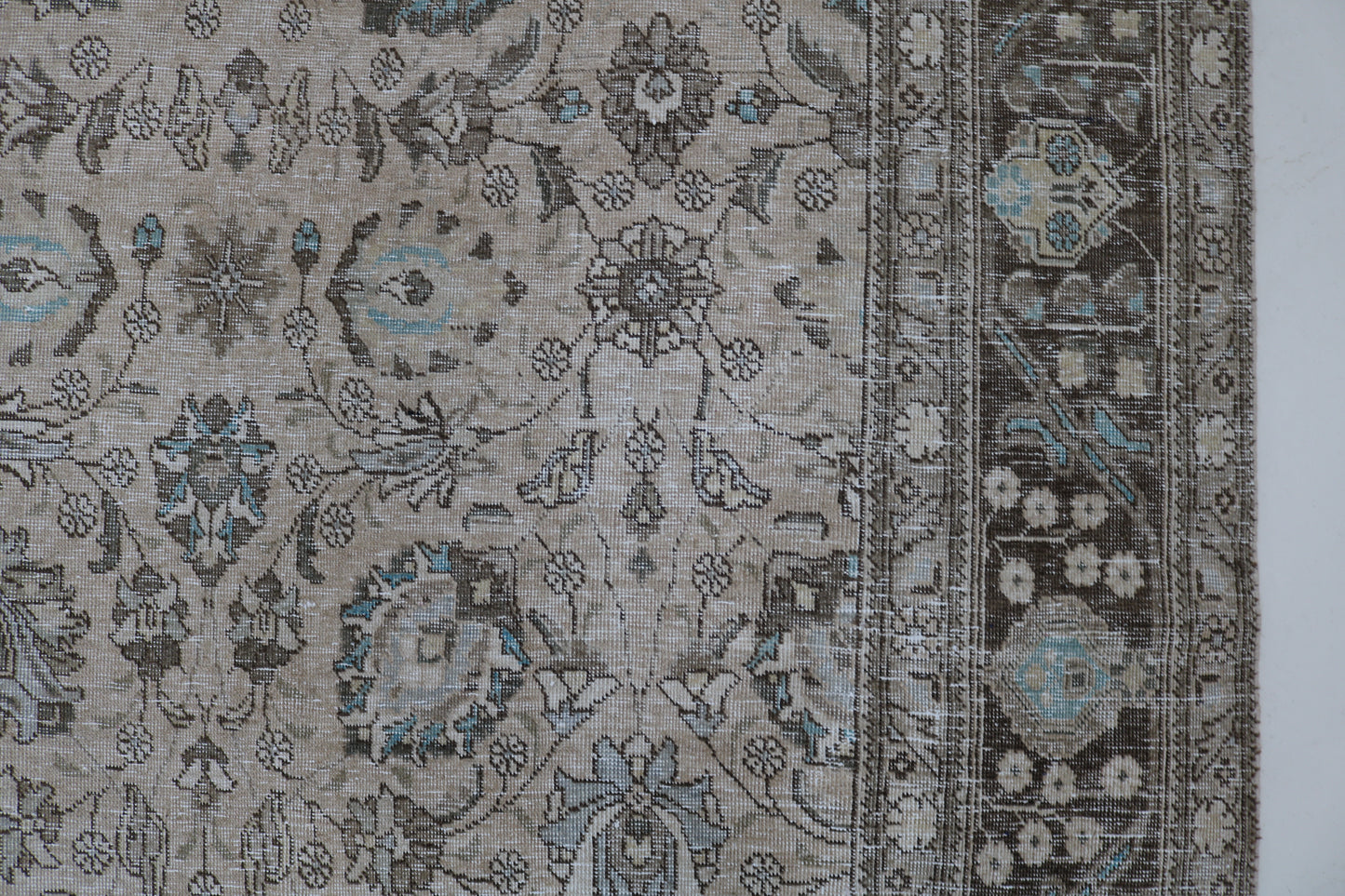 Decorative Tabriz Carpet