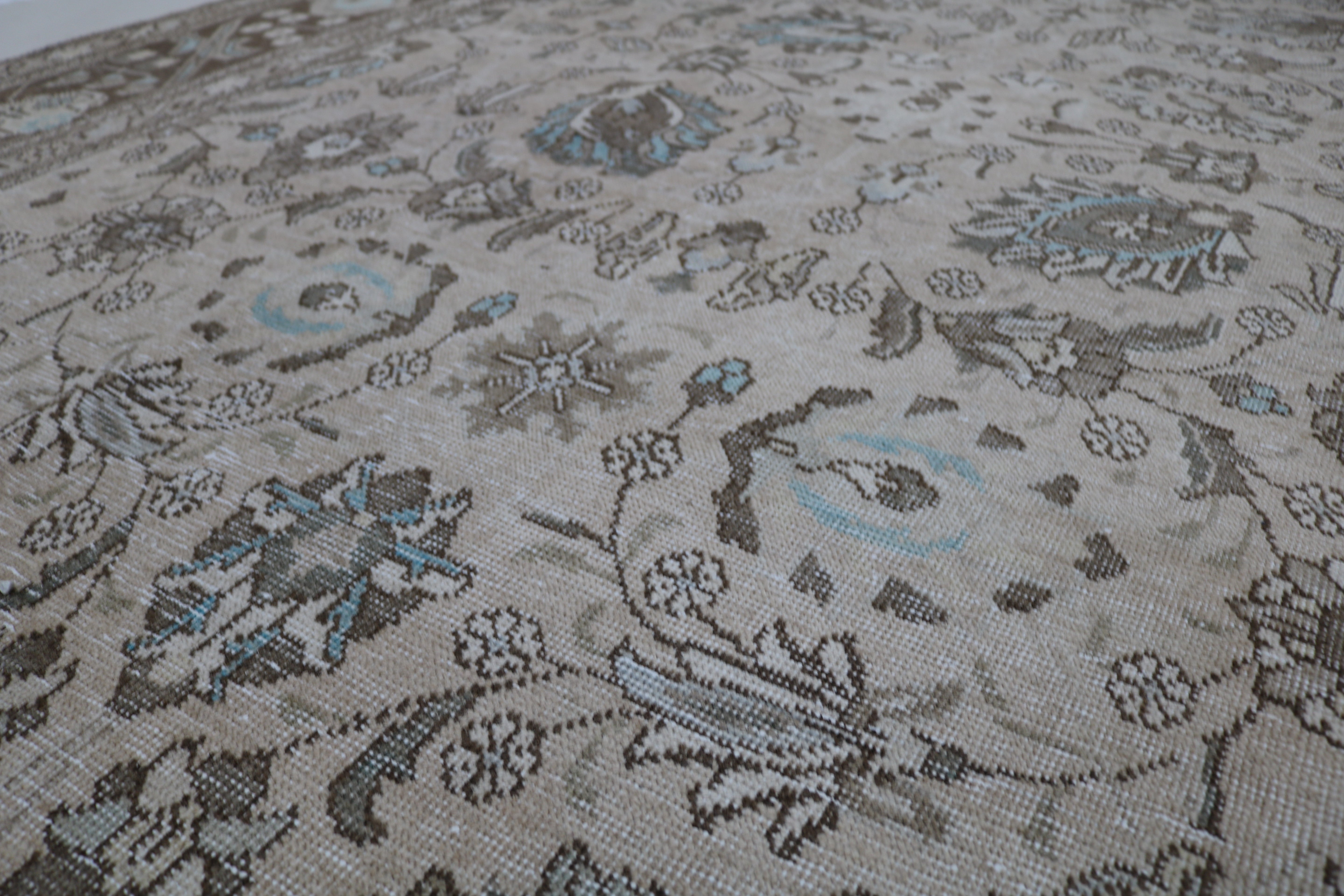 Decorative Vintage Persian Tabriz Carpet, 380 × 296 cm, Circa 1940