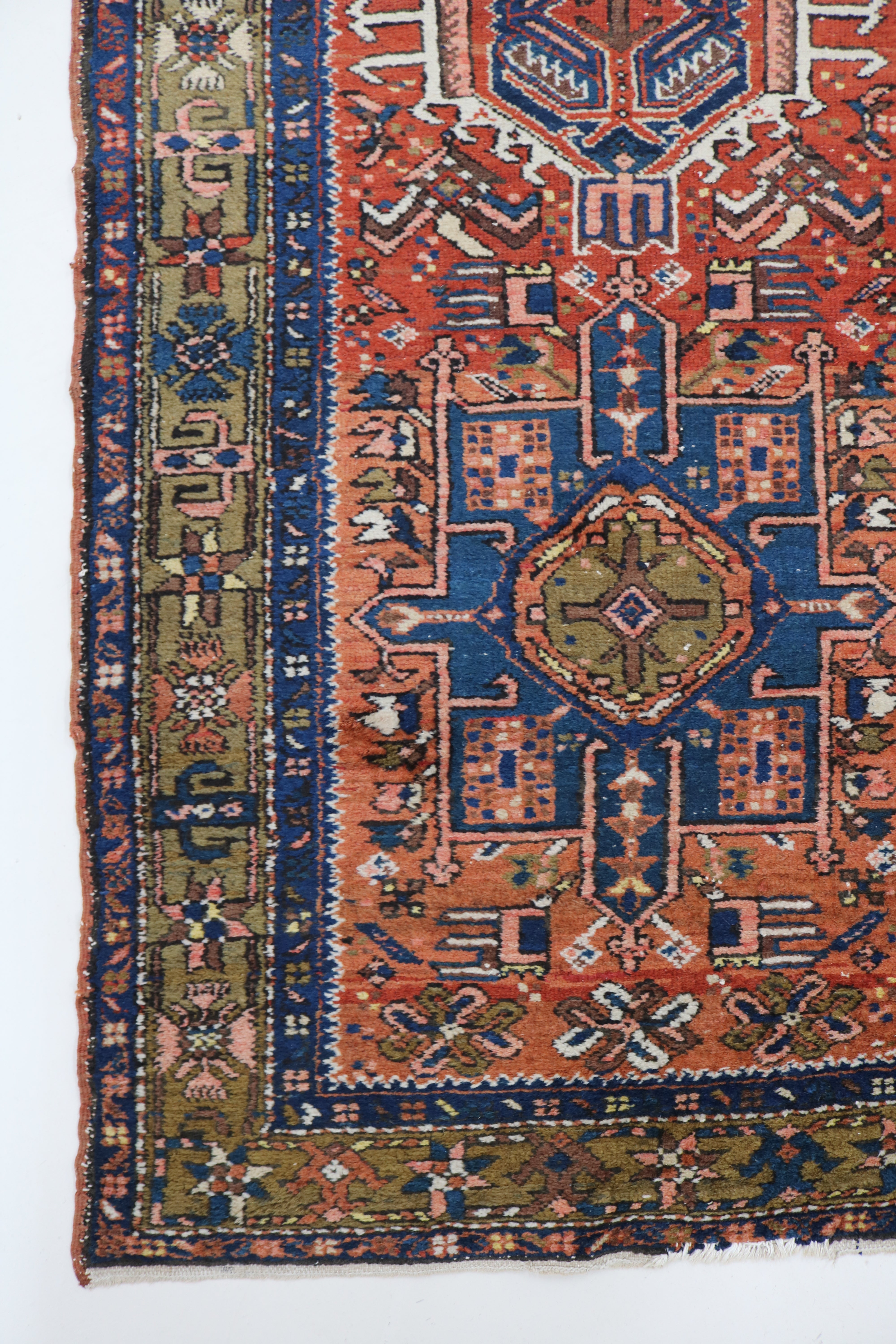 Antique Persian Karaja runner with single-column medallion design, 450 × 95 cm

