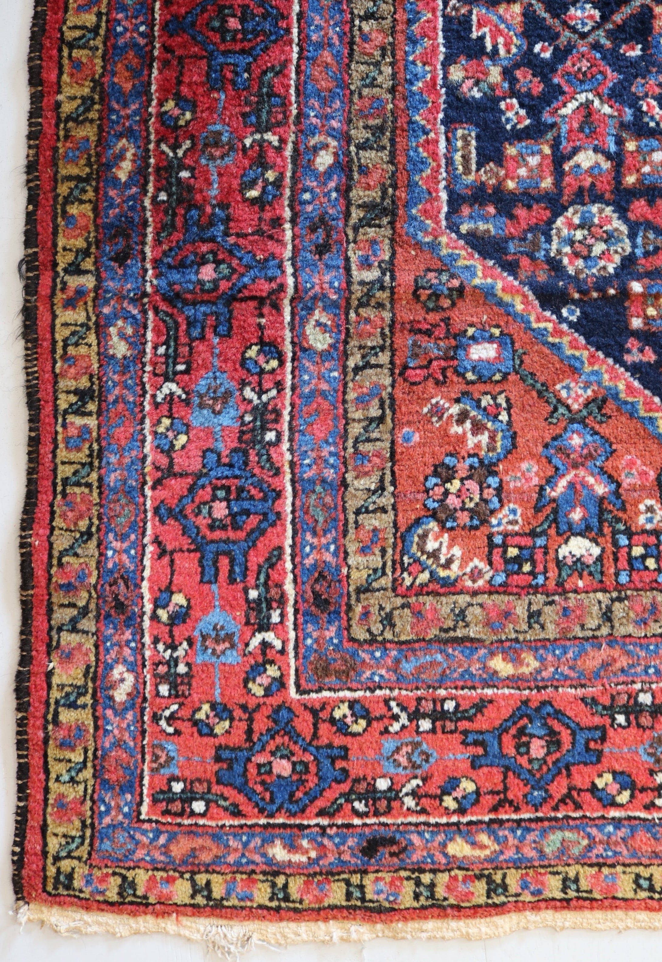 Fine Antique Persian Hamadan Rug, 144 × 200 cm, Circa 1920