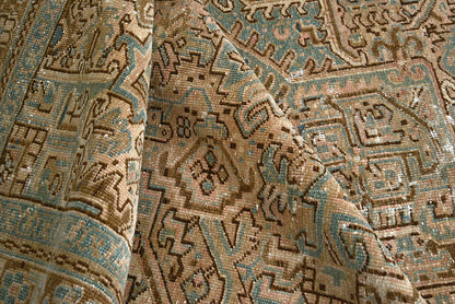 Antique Persian Heriz Carpet, 367 × 247 cm, Circa 1930