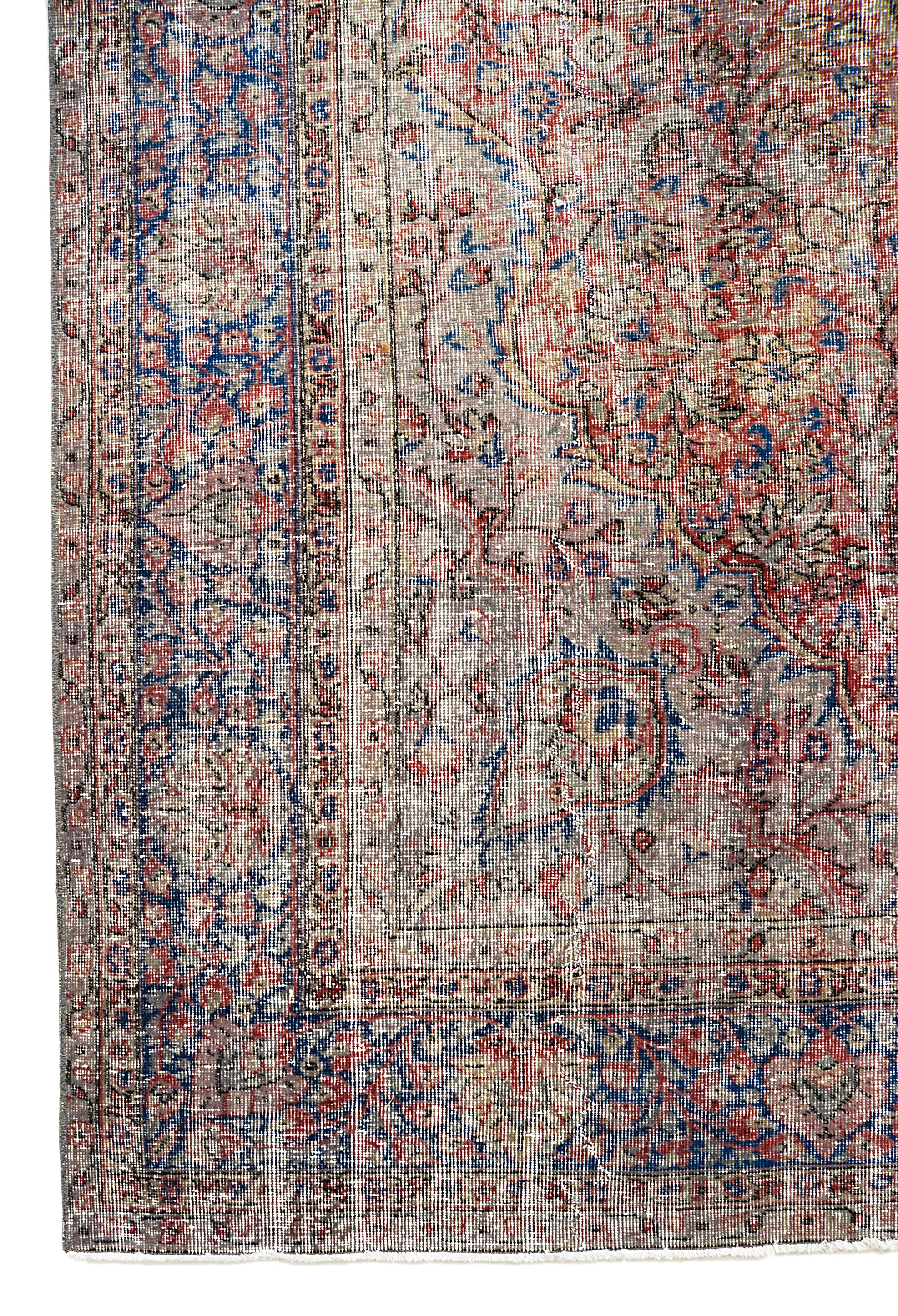 Vintage Turkish carpet with softly faded central medallion, 353 × 253 cm
