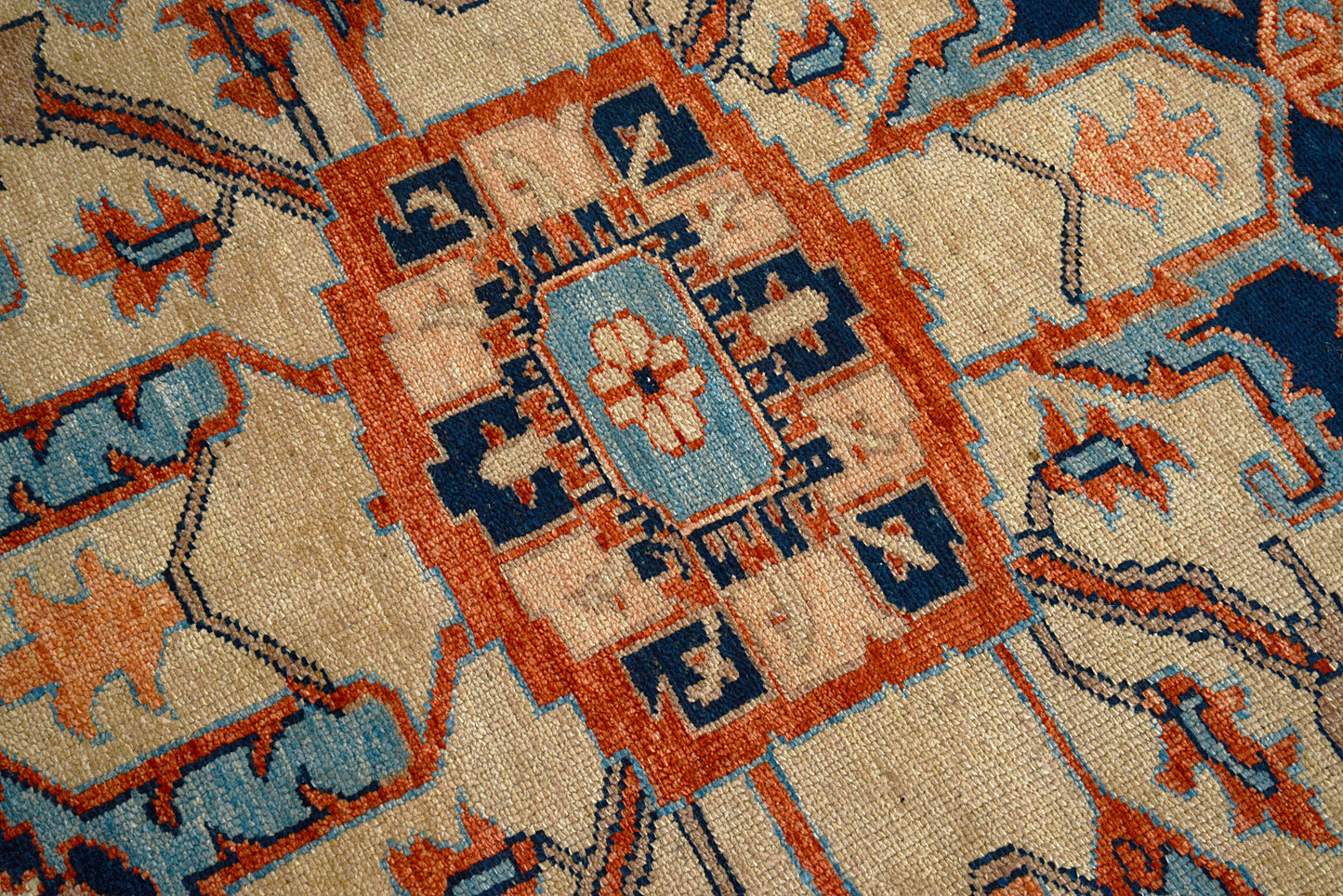 Antique Persian Heriz Serapi Carpet, 355 × 271 cm, Circa 1900