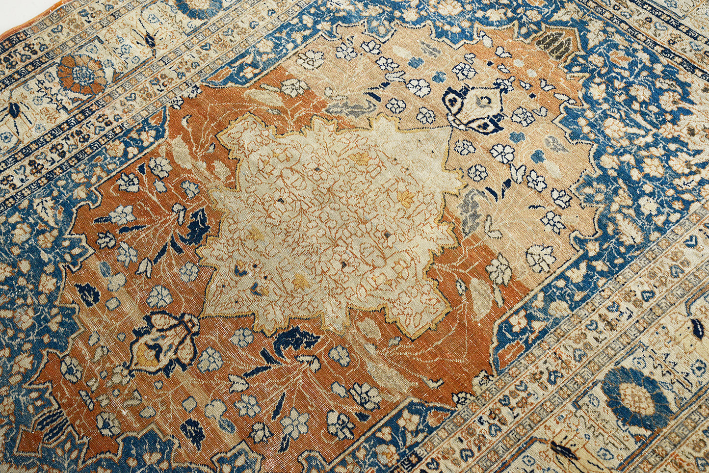 Antique Persian Tabriz Rug, 157 × 122 cm, Circa 1900