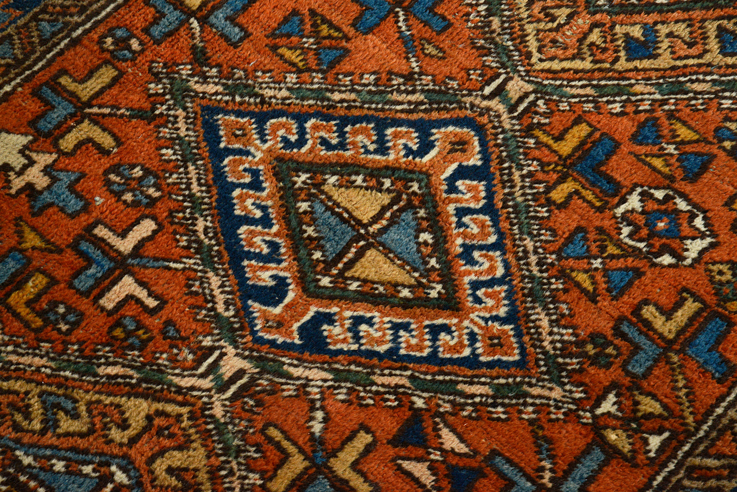 Antique Persian Heriz Rug, 183 × 95 cm, Circa 1910