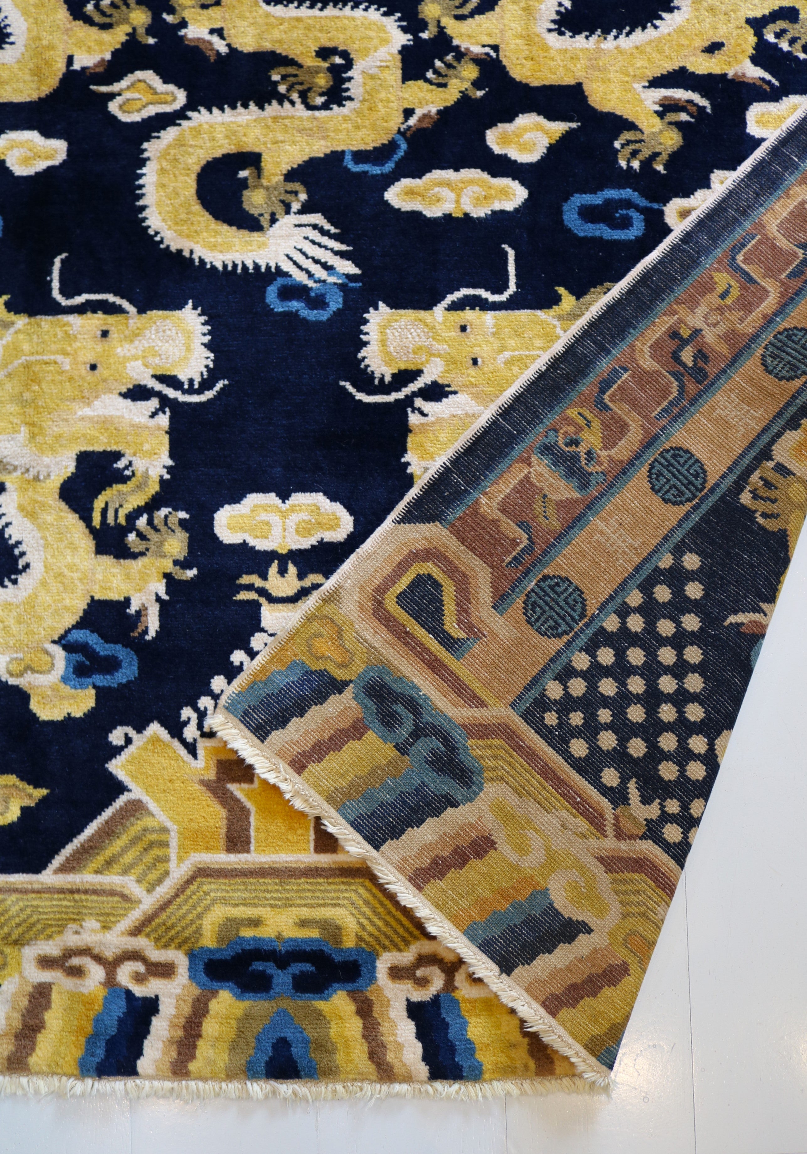 Antique Chinese Dragon Rug, 167 × 167 cm, Circa 1940