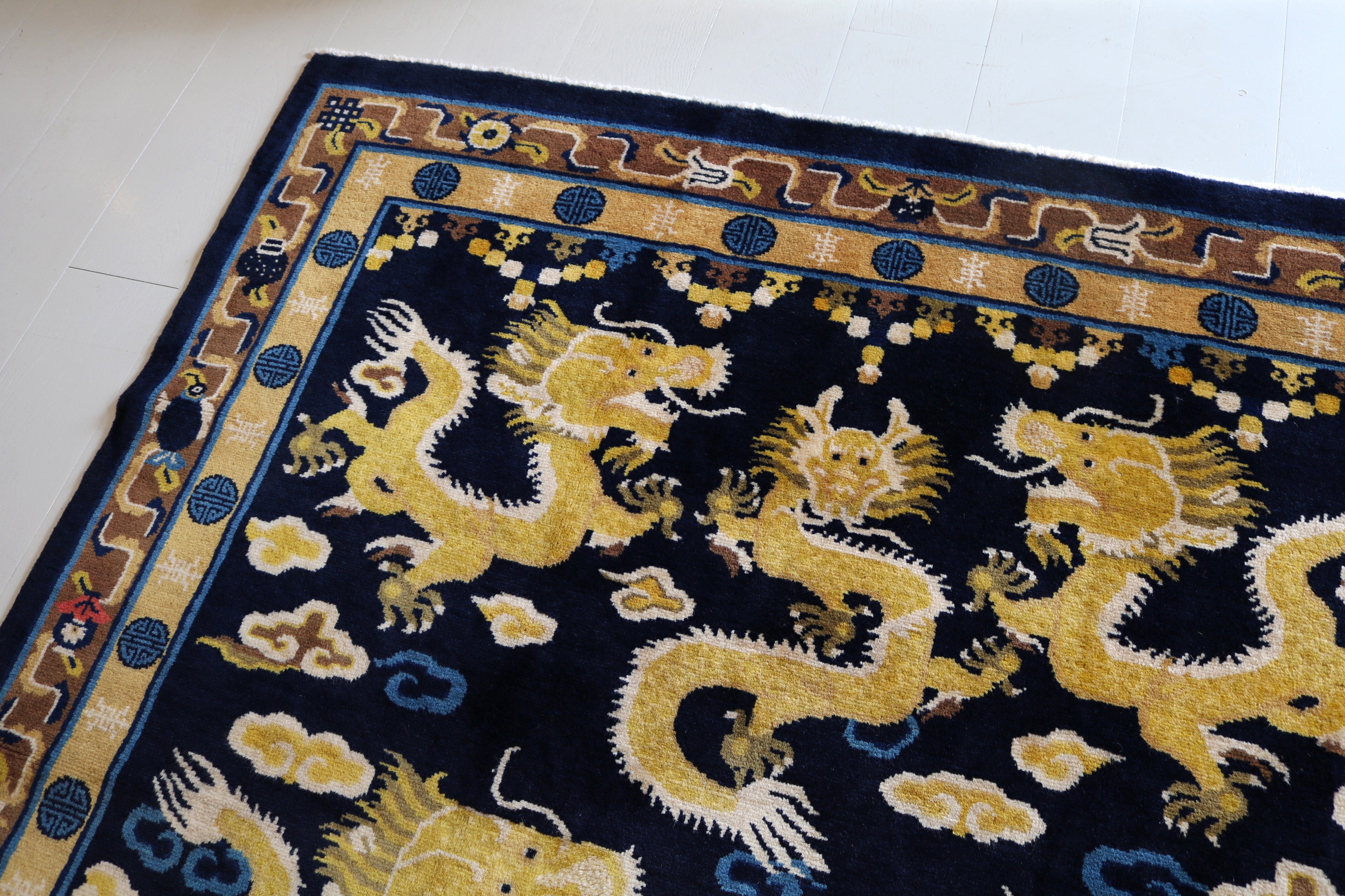 Antique Chinese Dragon Rug, 167 × 167 cm, Circa 1940