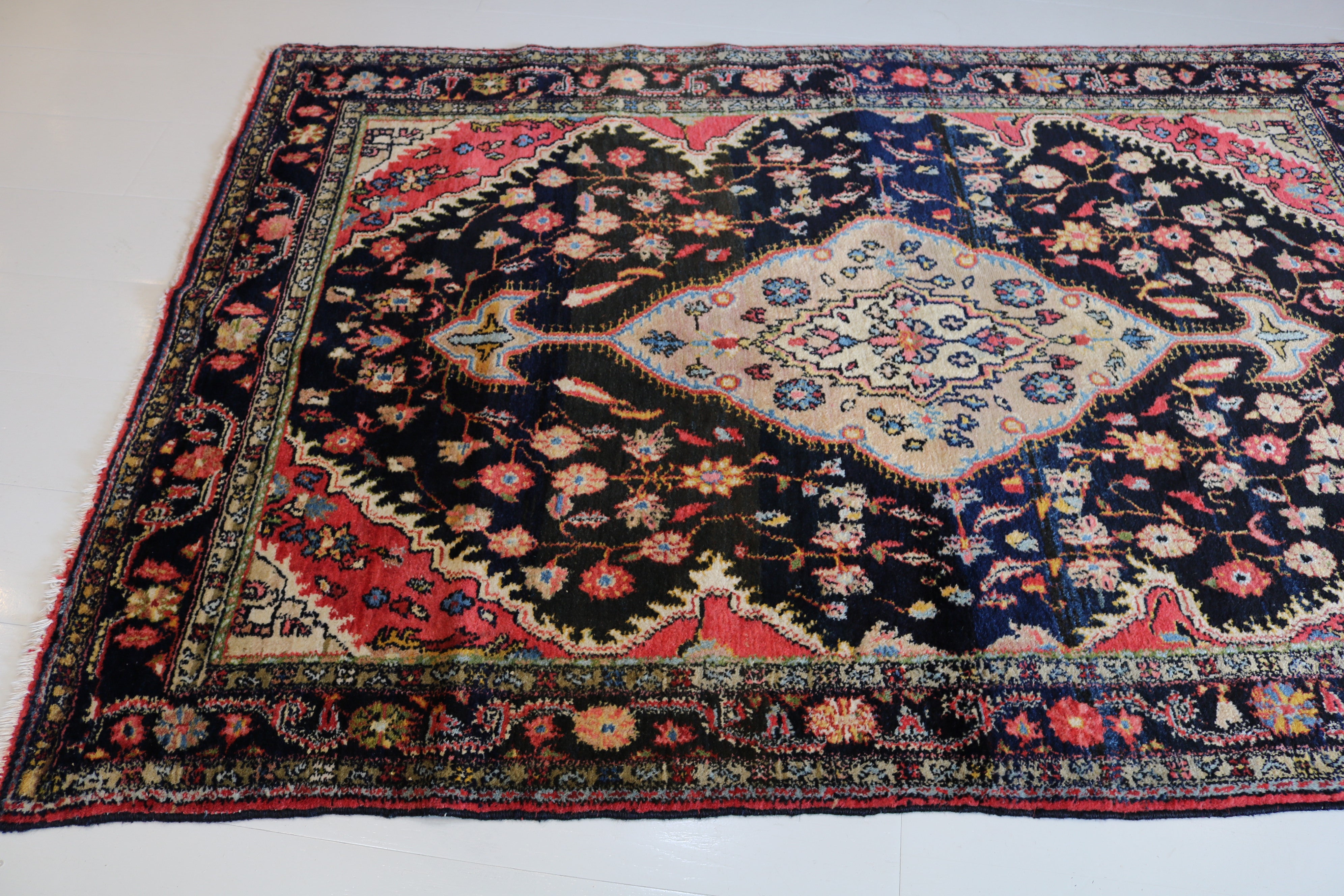Antique Persian Jozan Rug, 191 × 131 cm, Circa 1920