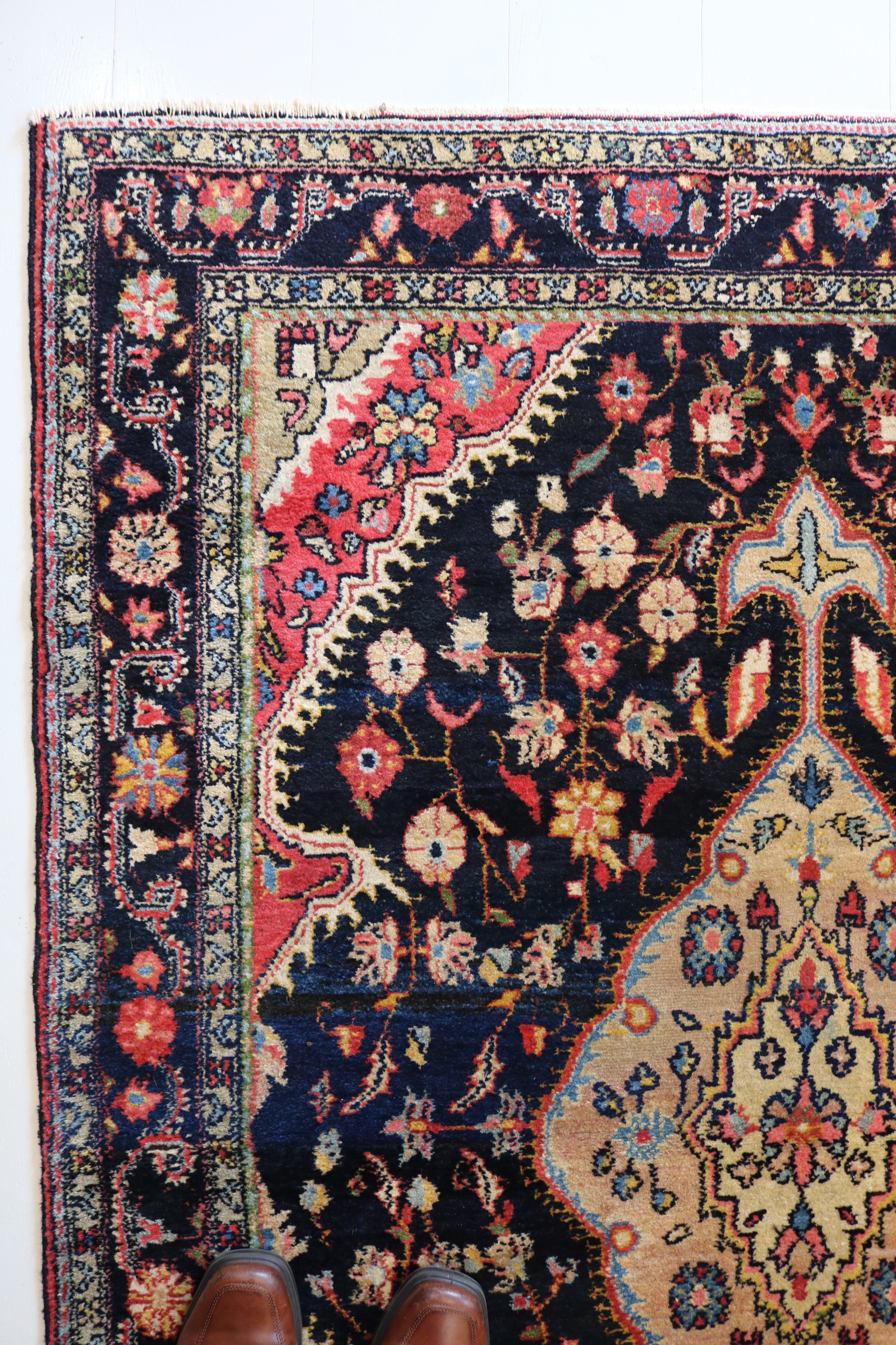 Antique Persian Jozan Rug, 191 × 131 cm, Circa 1920