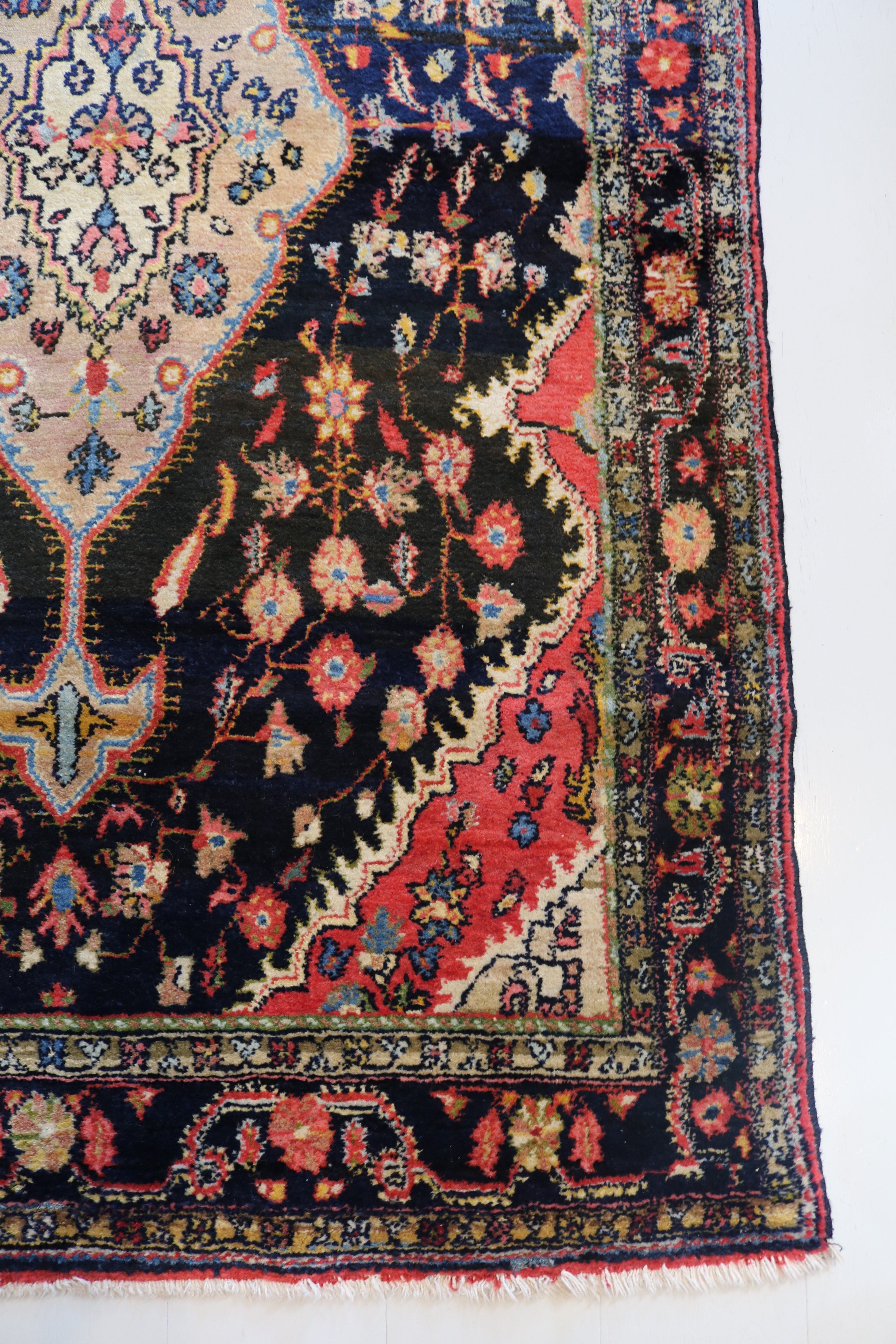 Antique Persian Jozan Rug, 191 × 131 cm, Circa 1920
