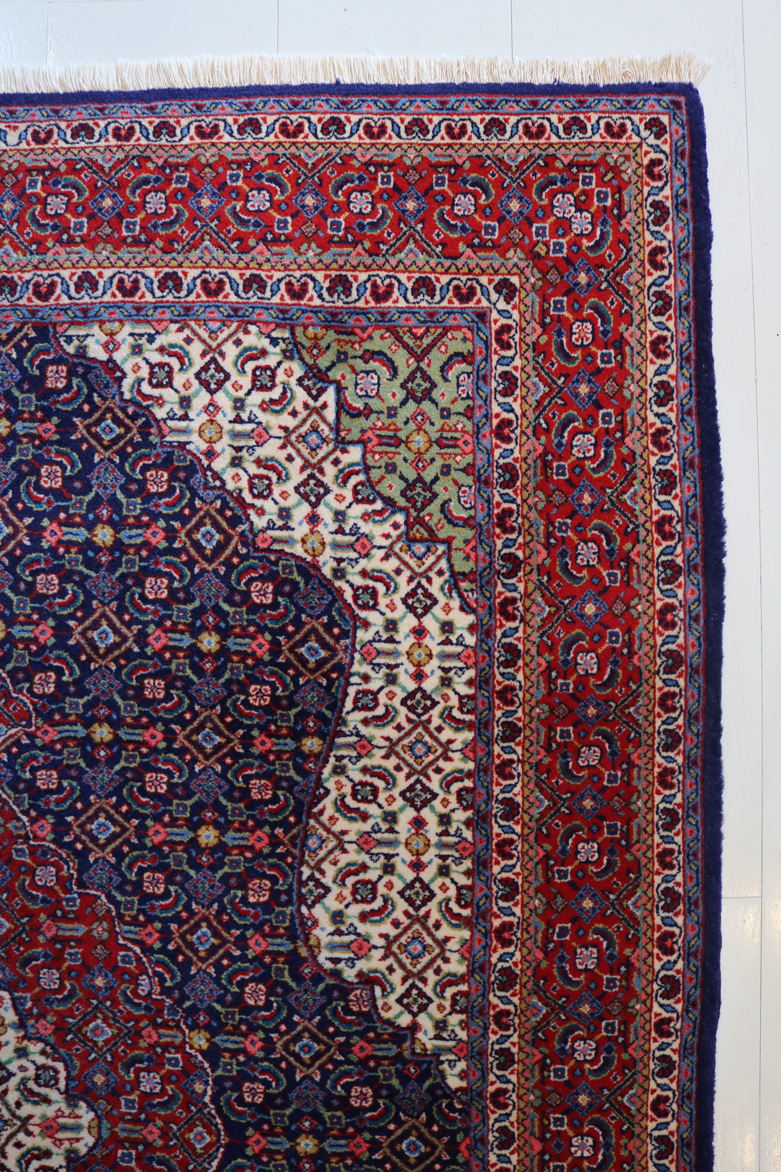 Fine Persian Saruk Rug, 162 × 107 cm, Circa 1940