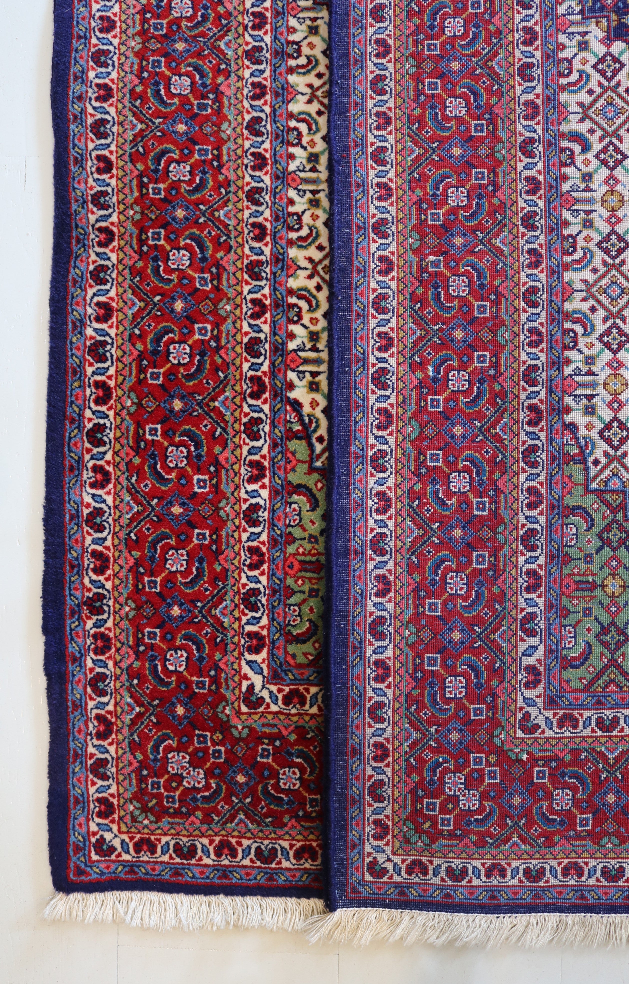 Fine Persian Saruk Rug, 162 × 107 cm, Circa 1940