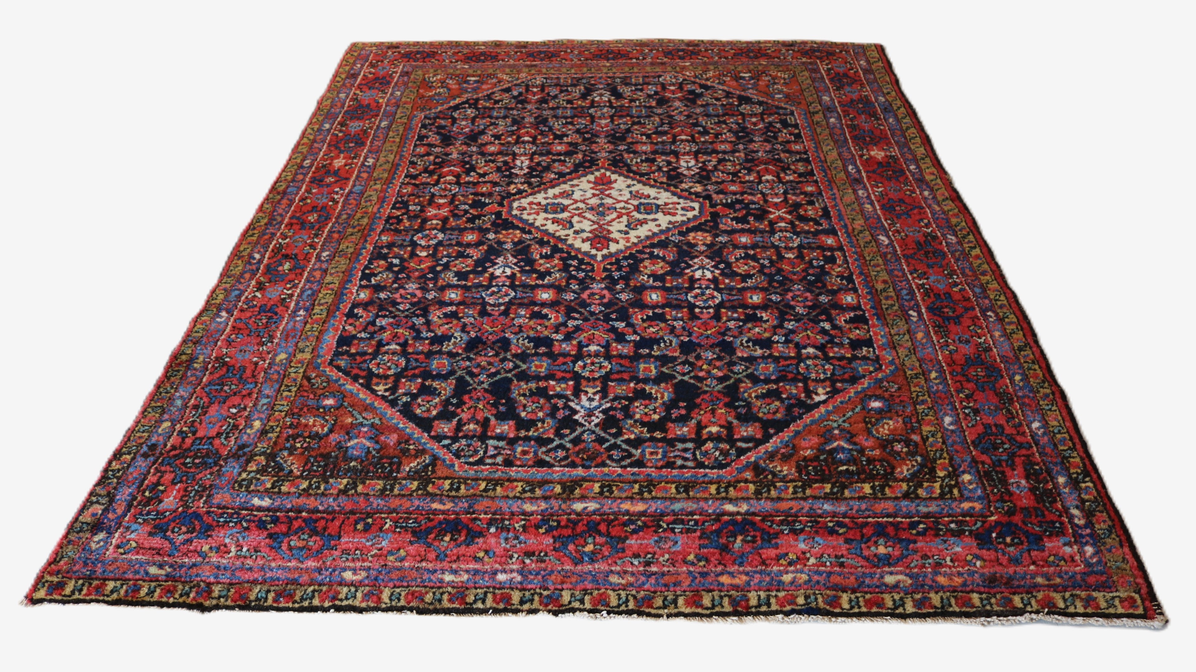 Fine Antique Persian Hamadan Rug, 144 × 200 cm, Circa 1920