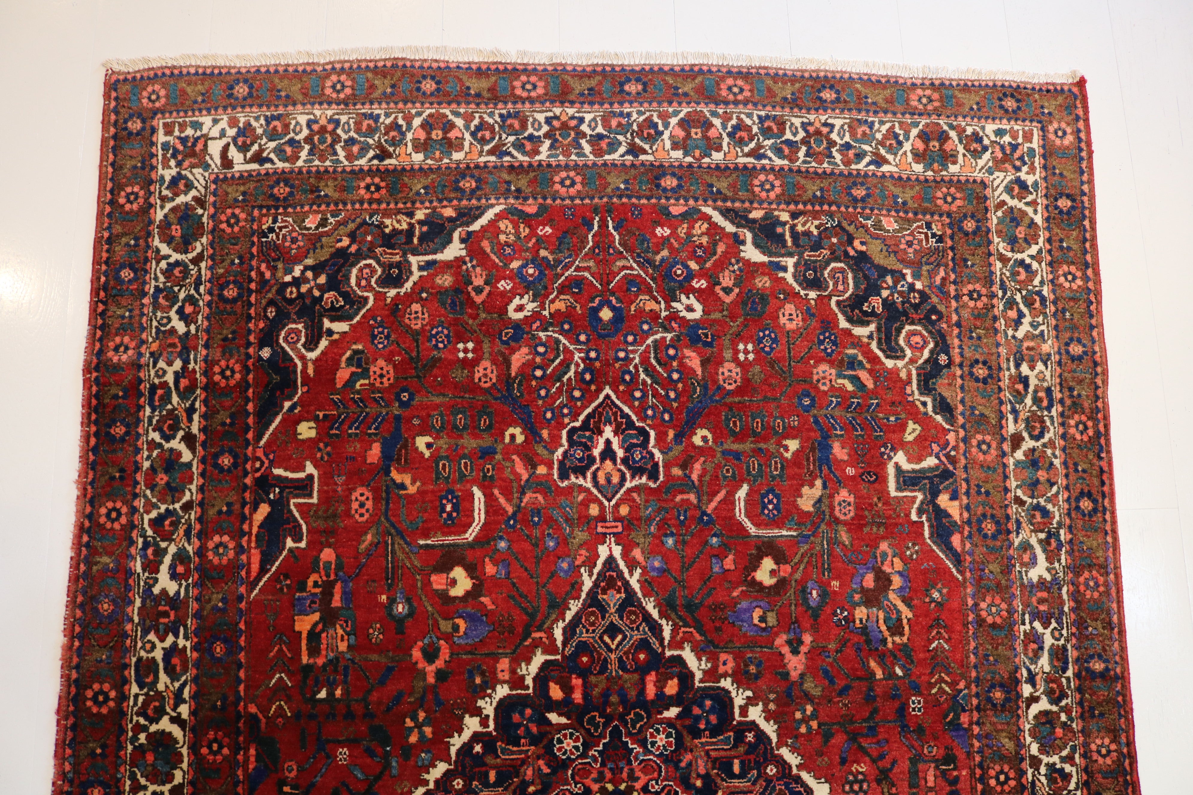 Antique Persian Abadeh Rug, 207 × 148 cm, Circa 1920