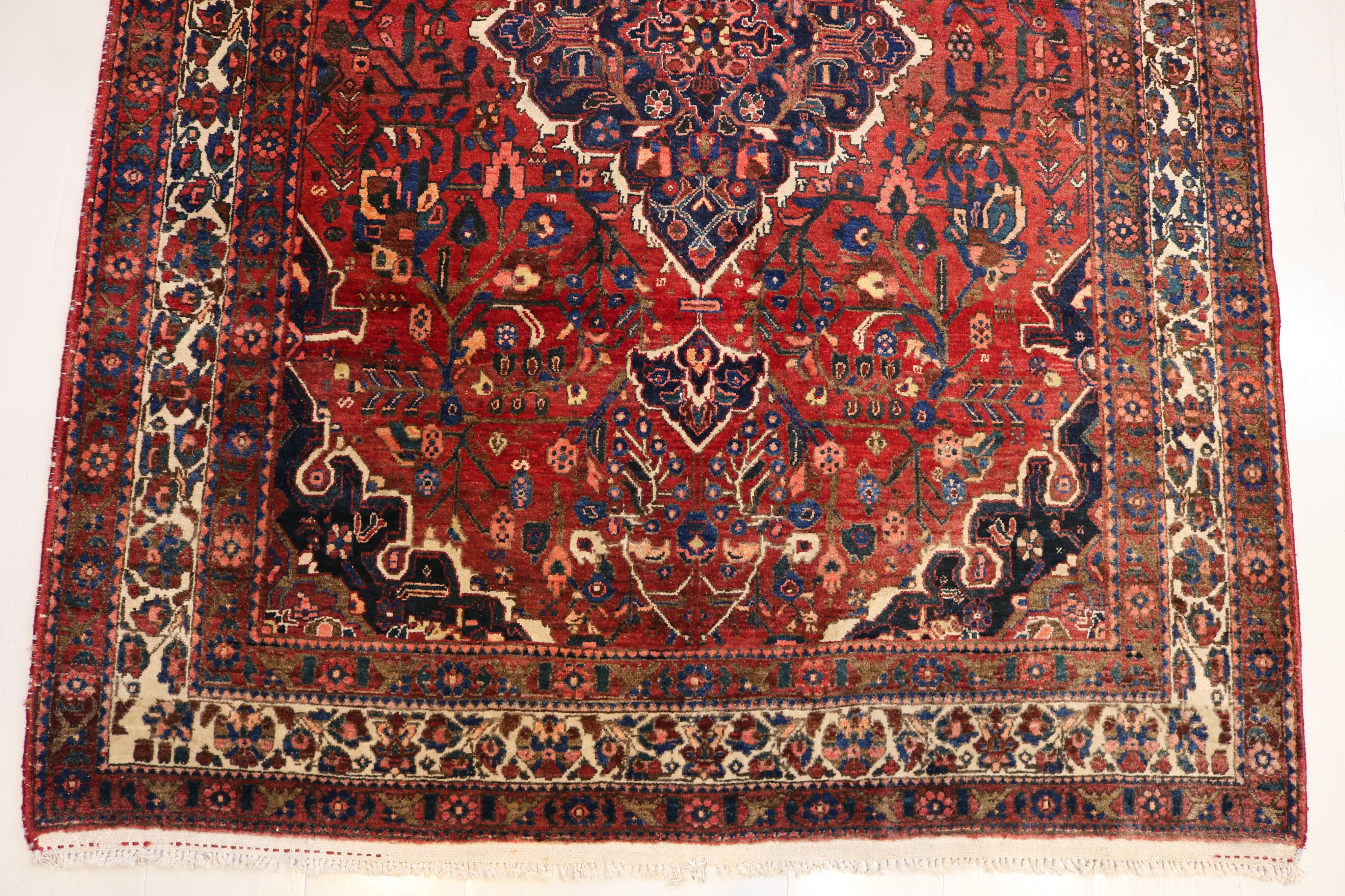 Antique Persian Abadeh Rug, 207 × 148 cm, Circa 1920