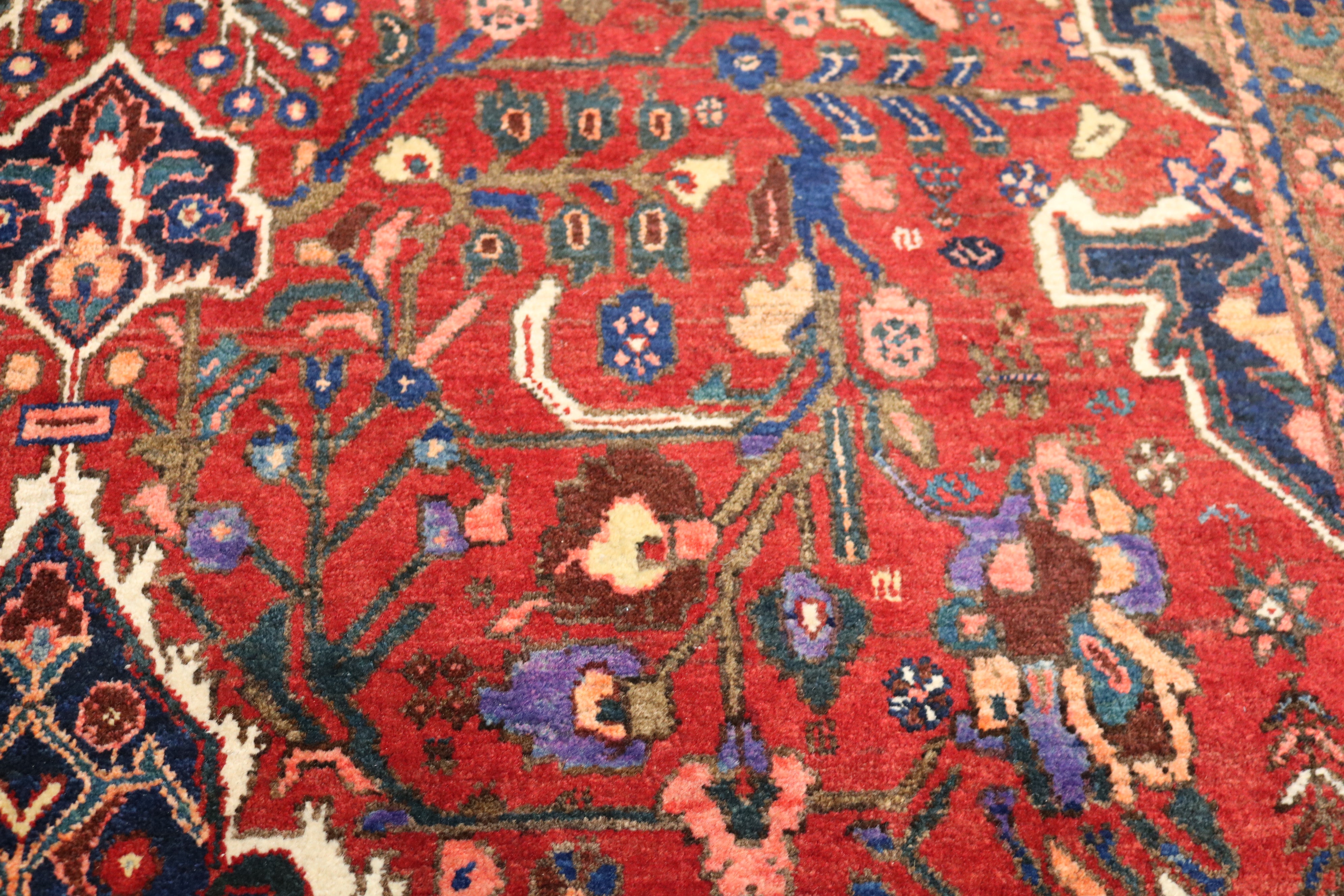 Antique Persian Abadeh Rug, 207 × 148 cm, Circa 1920