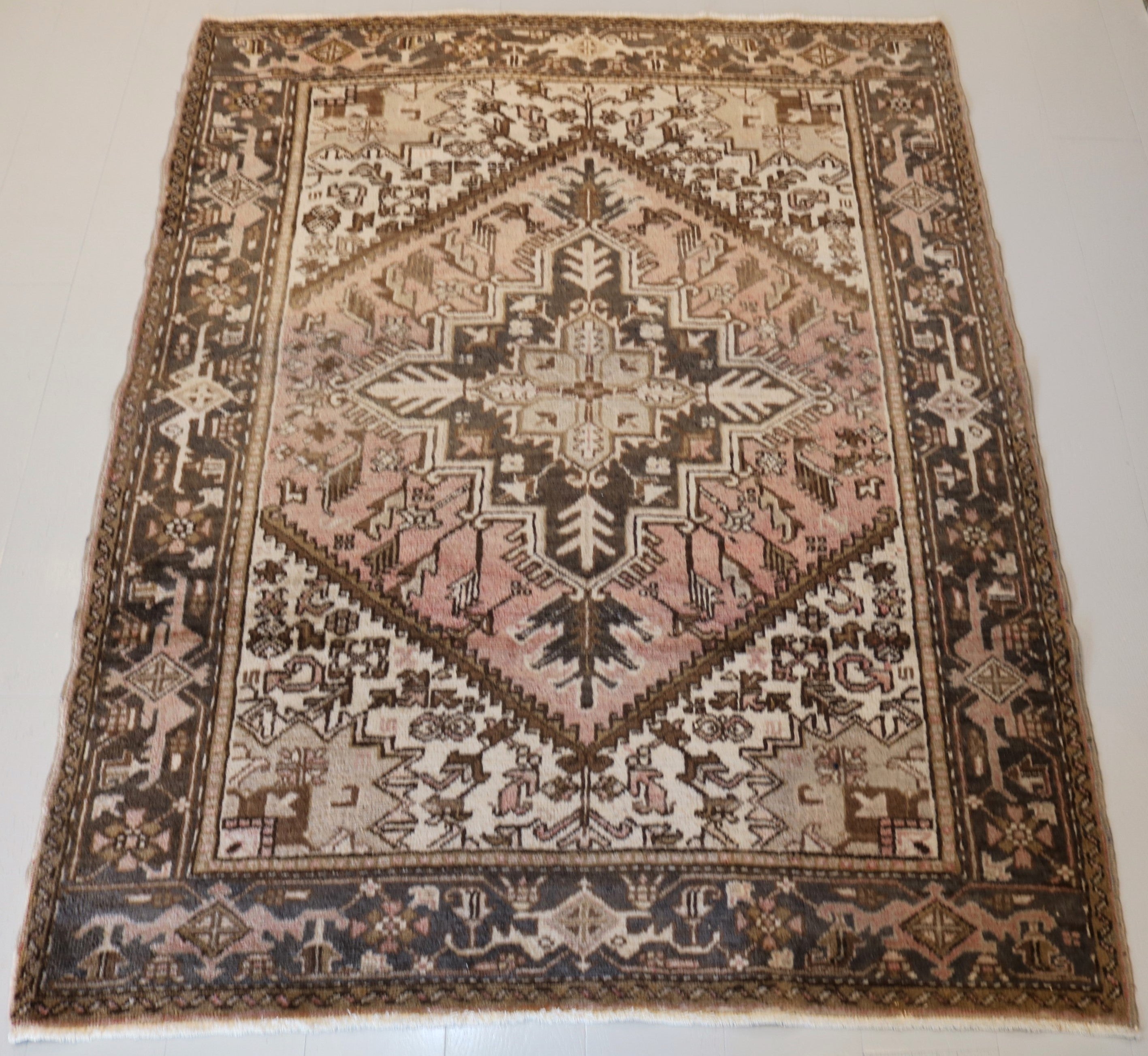 Antique Persian Heriz Rug, 197 × 152 cm, Circa 1930