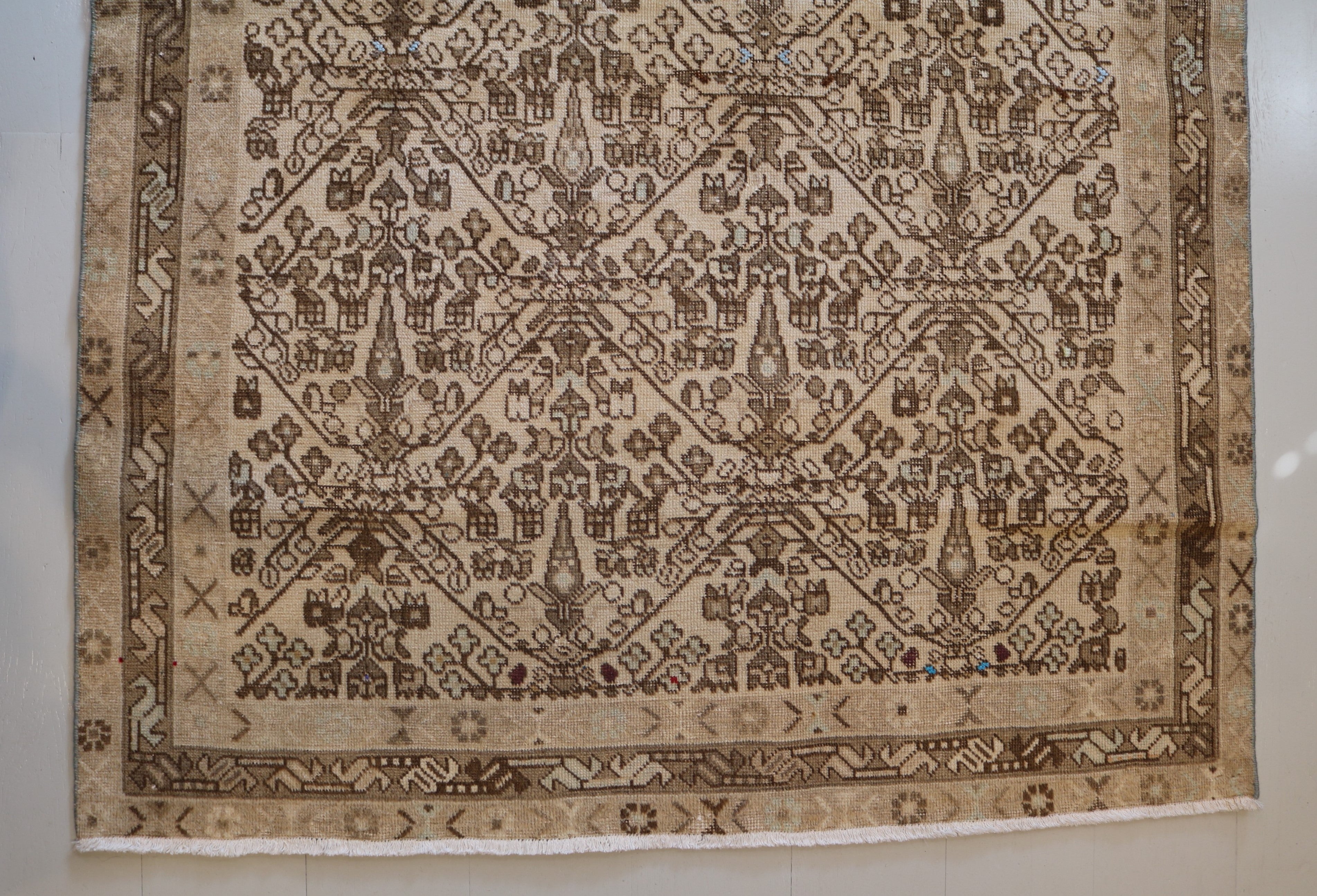 Antique Persian Afshar Rug, 180 × 135 cm, Circa 1920