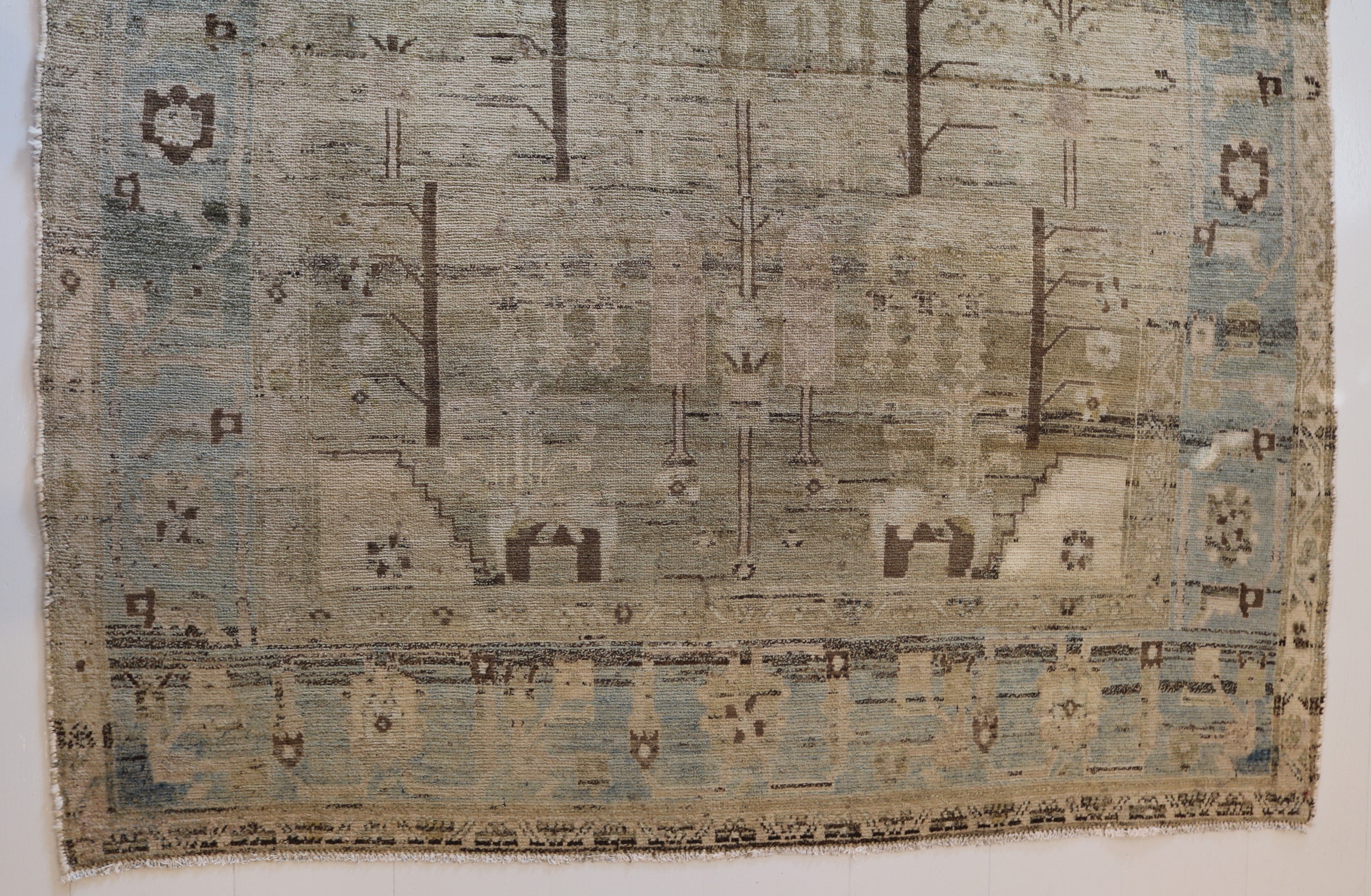Antique Persian Malayer Rug, 225 × 160 cm, Circa 1920