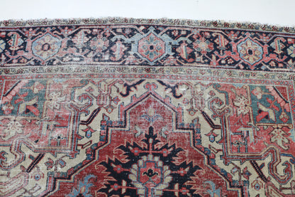 Fine Antique Heriz Carpet