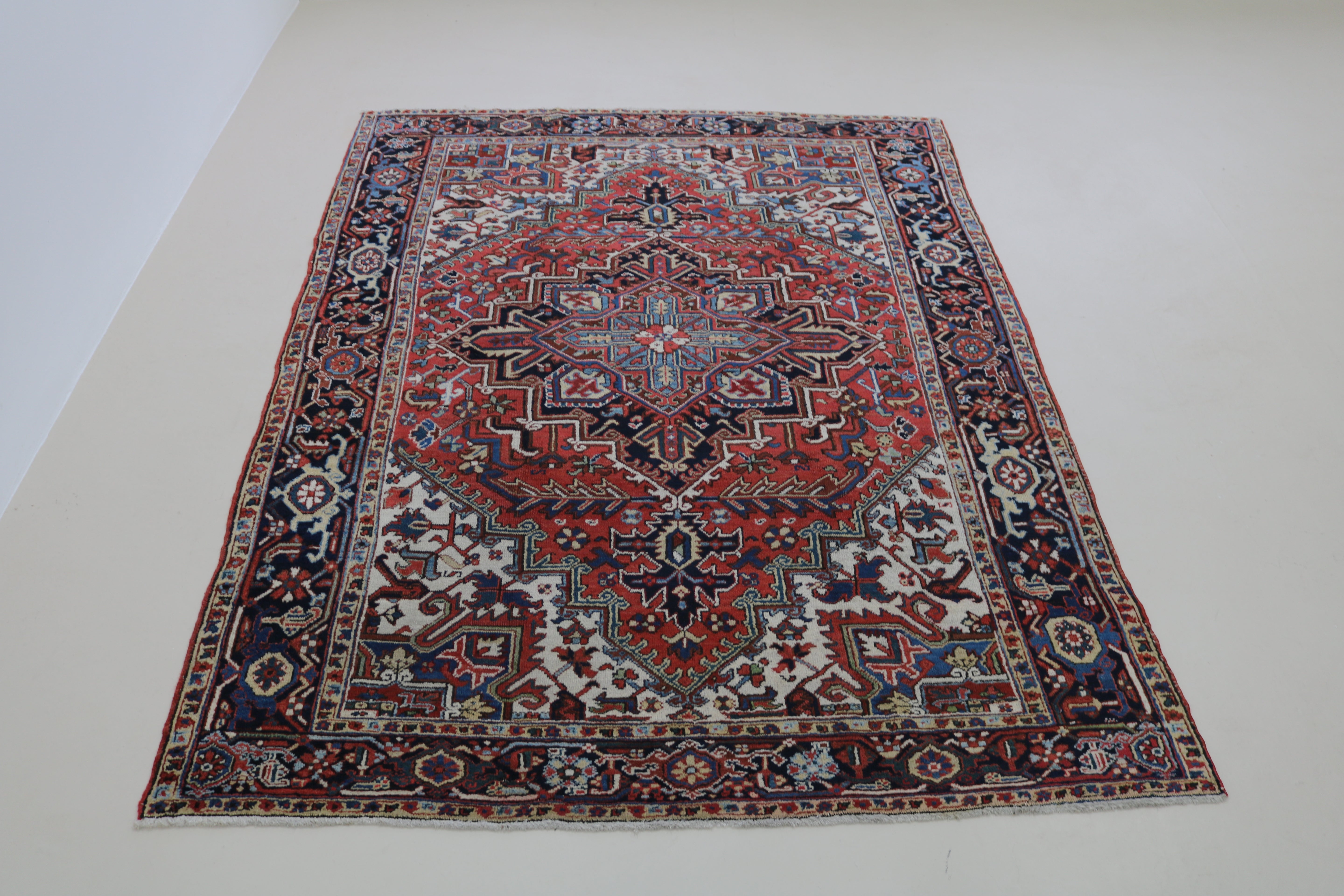 Antique Persian Heriz Carpet, 290 × 215 cm, Circa 1930