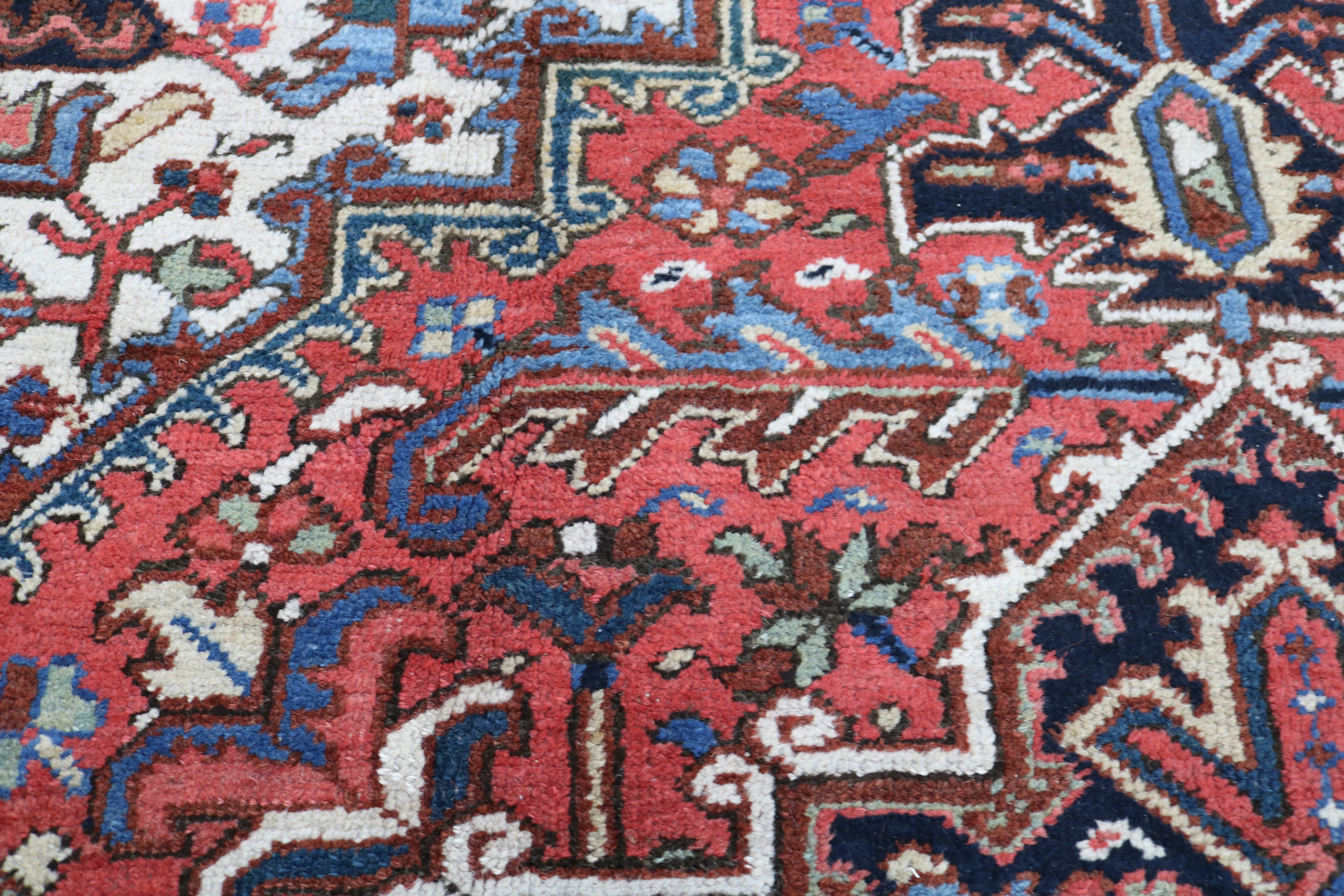 Antique Persian Heriz Carpet, 290 × 215 cm, Circa 1930